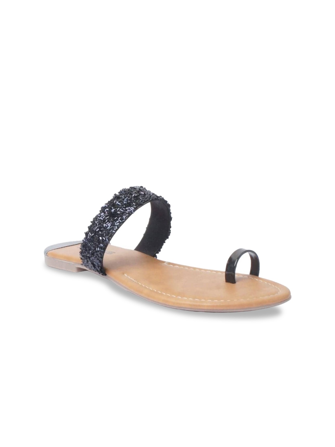 

SOLES Embellished One Toe Flats, Black