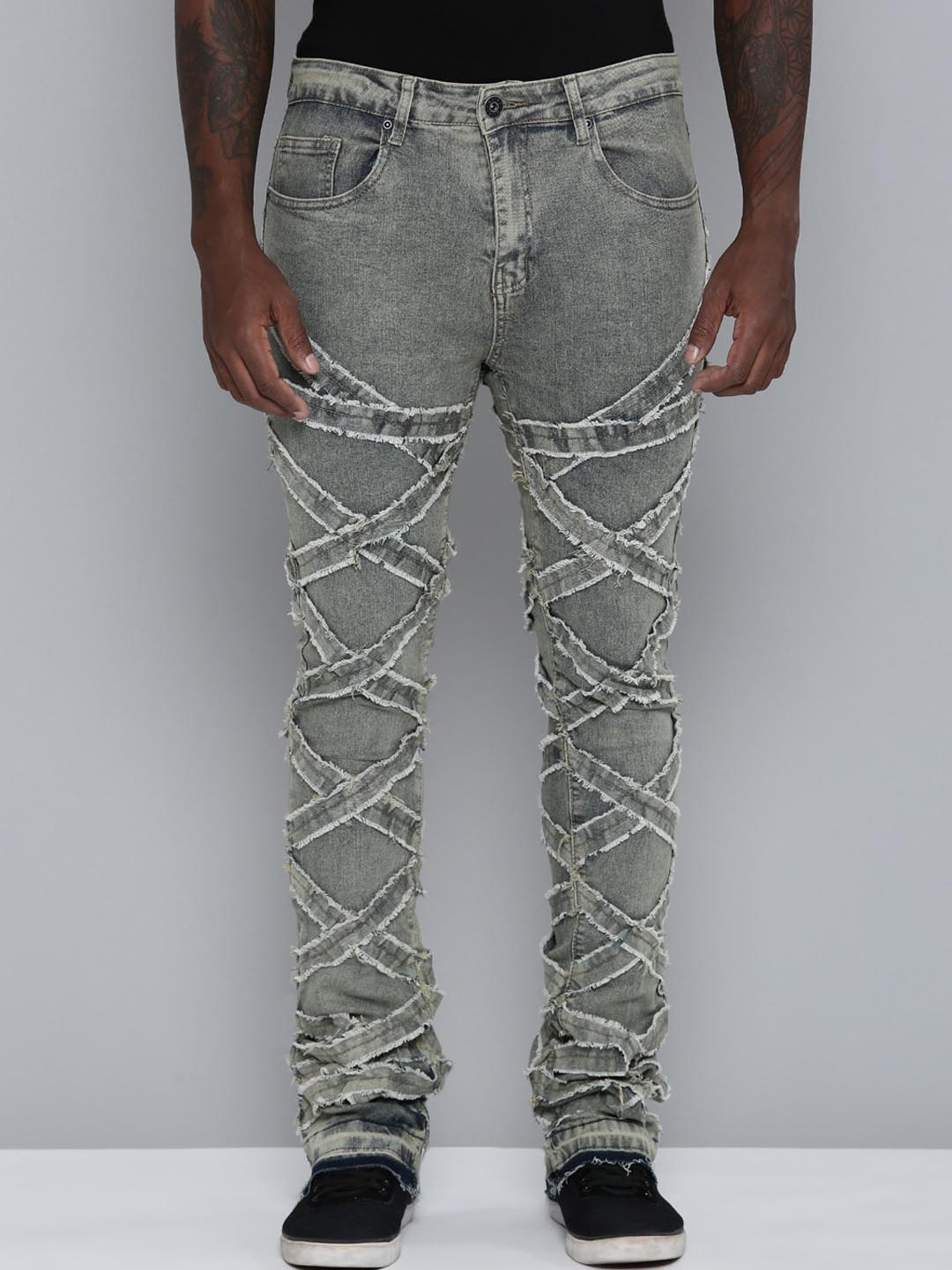 

WAIMEA Men Hollywood Heavy Fade Mid-Rise Slim Fit Highly Distressed Stretchable Jeans, Grey