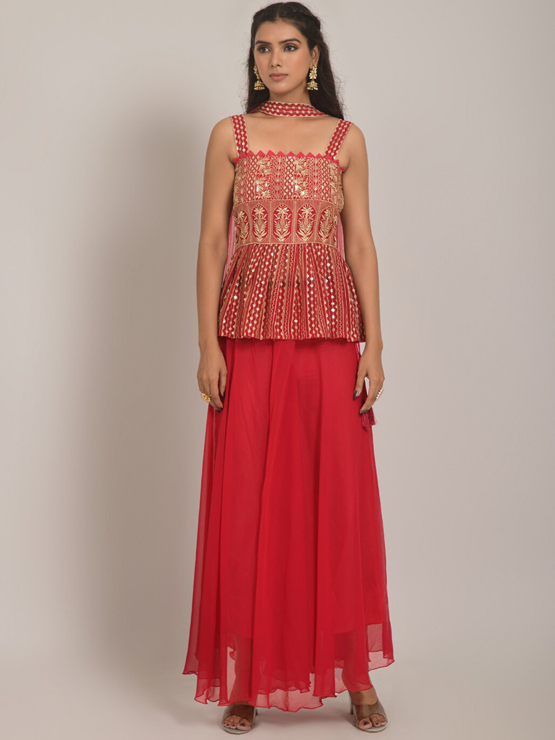 

Navlik Ethnic Motifs Embroidered Sequinned Kurti With Skirt & Dupatta, Pink
