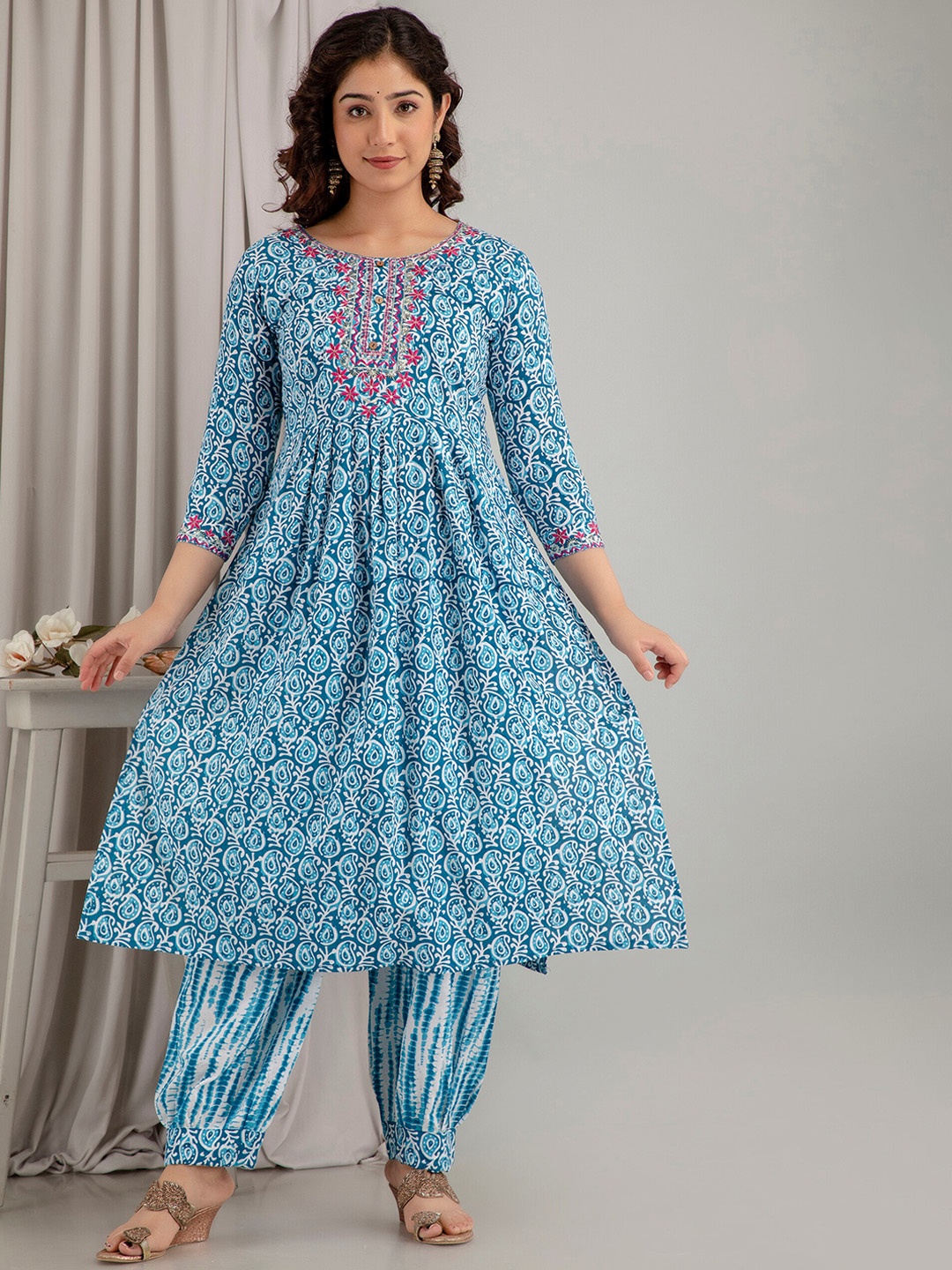 

Mialo fashion Paisley Printed Thread Work Anarkali Kurta With Salwar, Turquoise blue