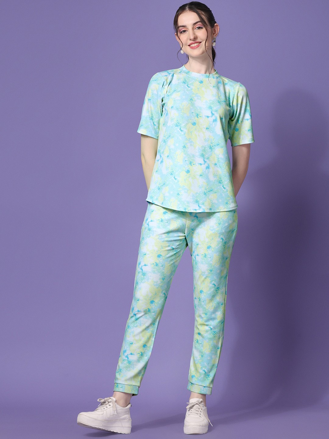 

SHEETAL Associates Tie & Dye Printed T-Shirt With Trousers Co-Ords, White