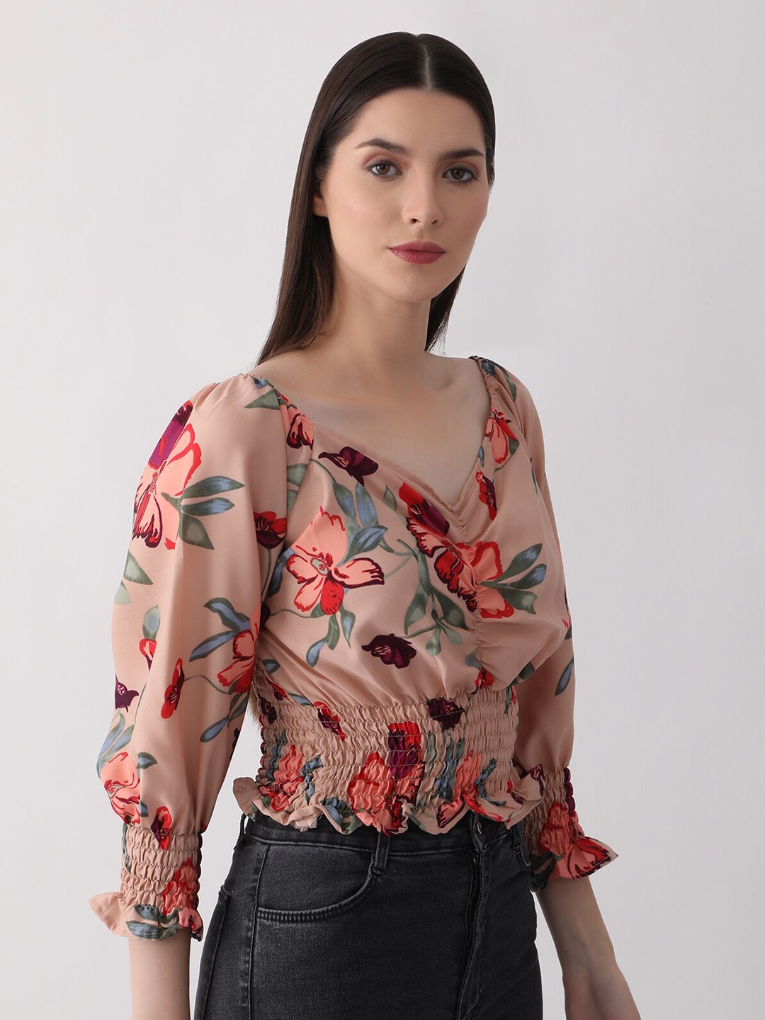 

DKGF FASHION Floral Printed V-Neck Cuffed Sleeves Top, Pink