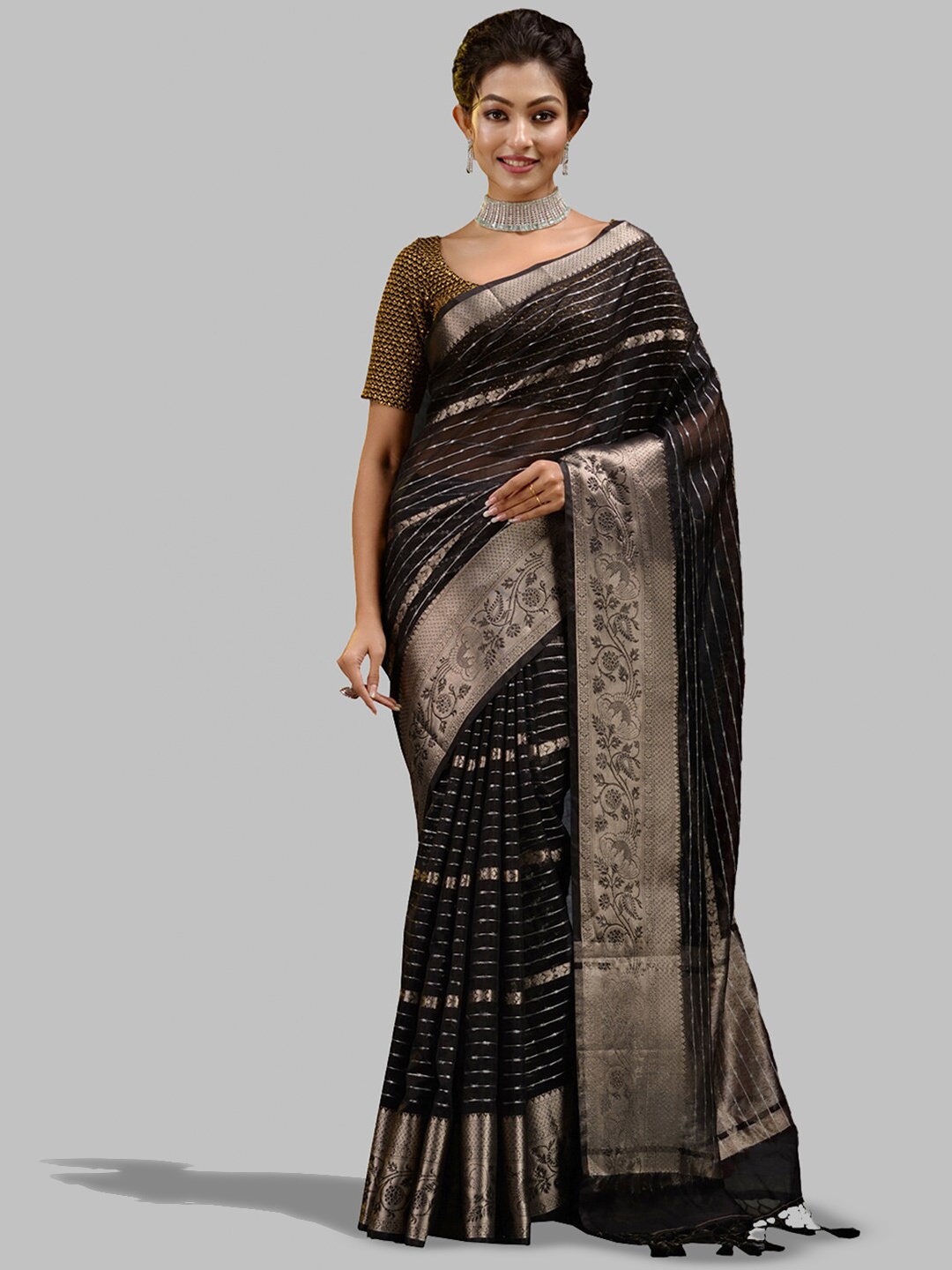 

HOUSE OF BEGUM Striped Woven Design Zari Organza Banarasi Saree, Black