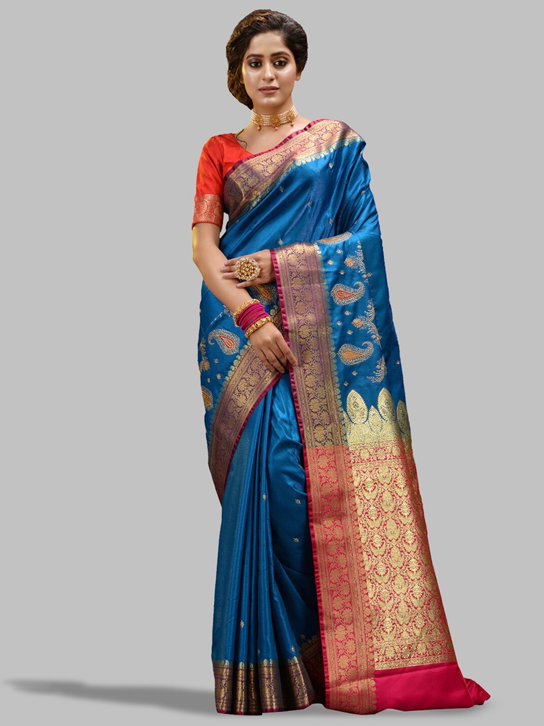 

HOUSE OF BEGUM Ethnic Motif Woven Design Zari Banarasi Saree, Blue