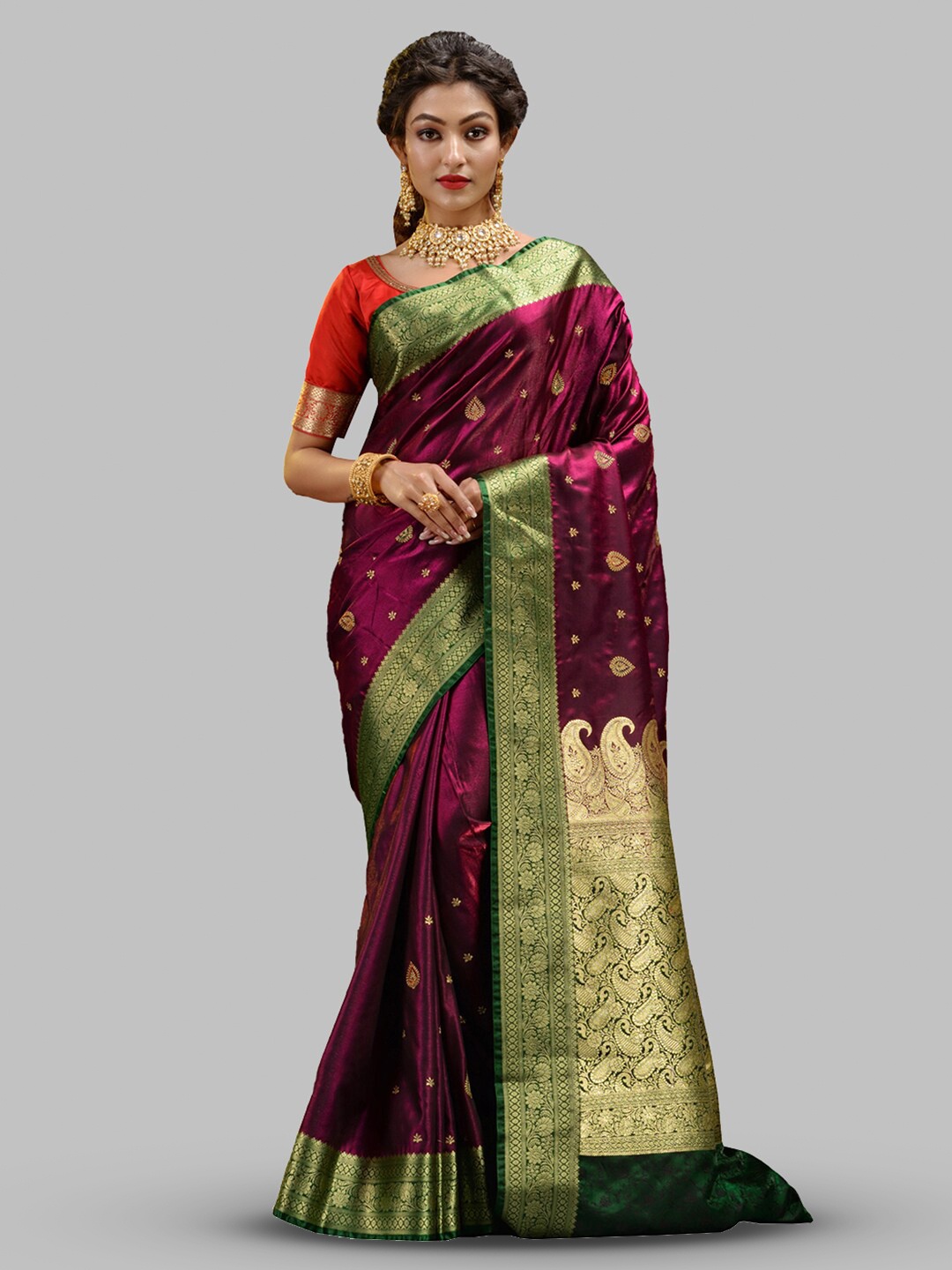 

HOUSE OF BEGUM Paisley Zari Satin Silk Banarasi Saree, Burgundy