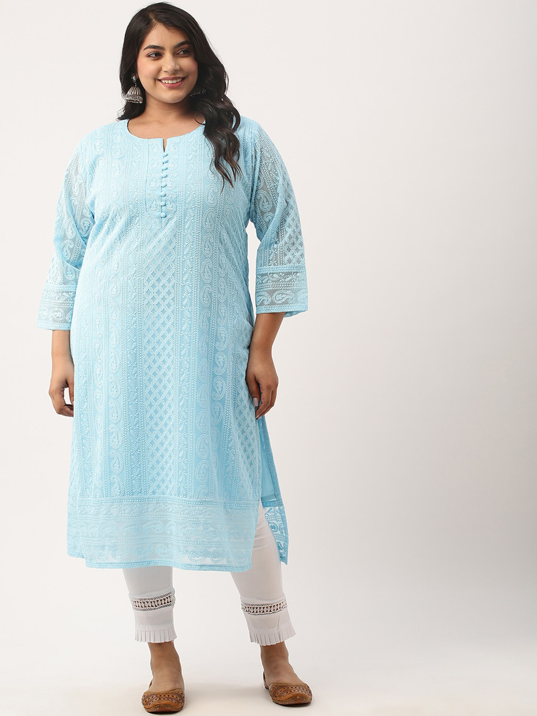 

Zola Plus Plus Size Paisely Embroidered Thread Work Chikankari Kurta, Blue