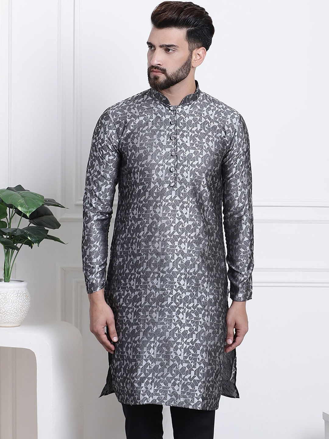 

SOJANYA Ethnic Motifs Printed Mandarin Collar Straight Kurta, Grey