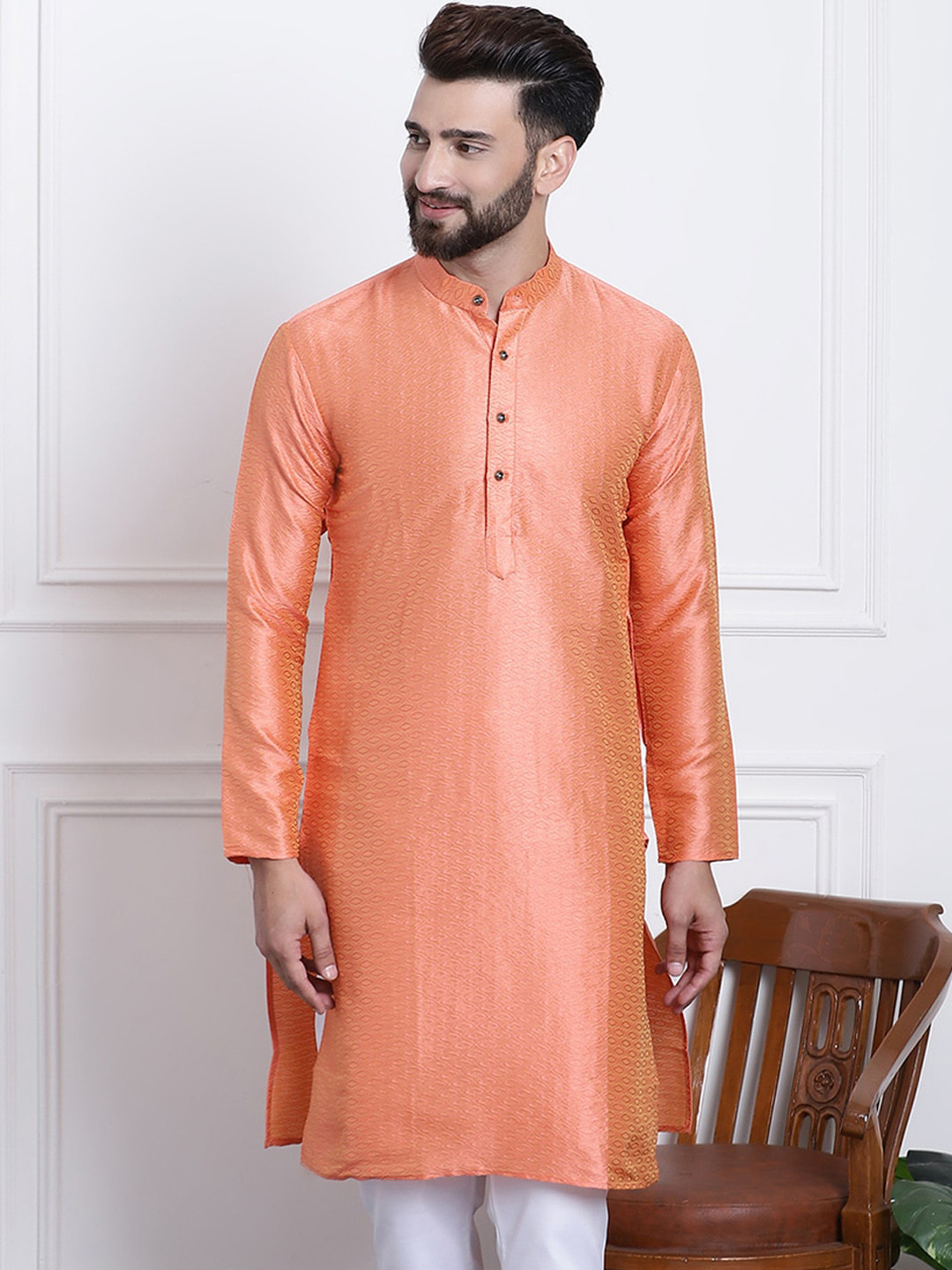

SOJANYA Geometric Woven Design Mandarin Collar Straight Kurta, Rust