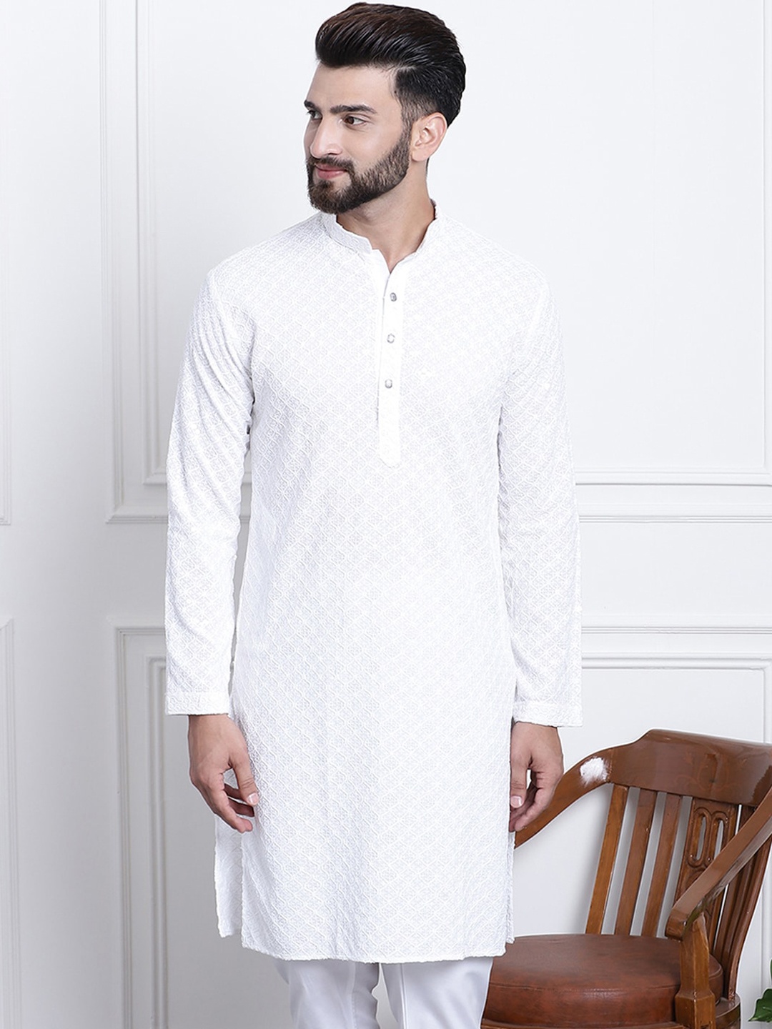 

SOJANYA Sequin Embellished Pure Cotton Kurta, White