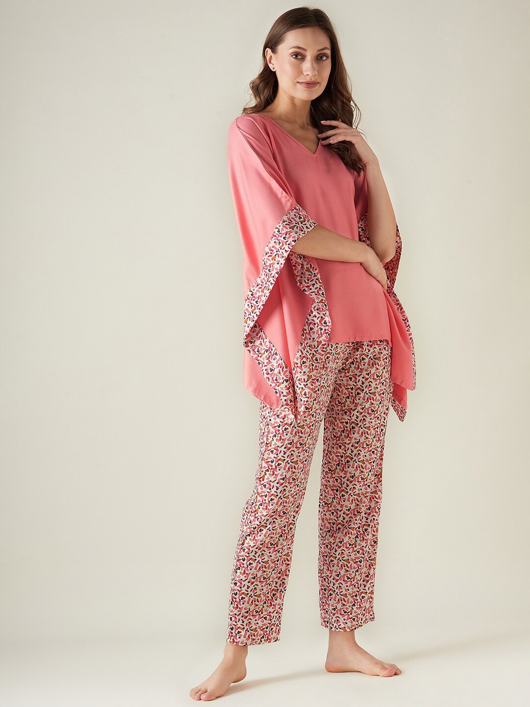 

The Kaftan Company Printed Kaftan & Pyjamas, Pink