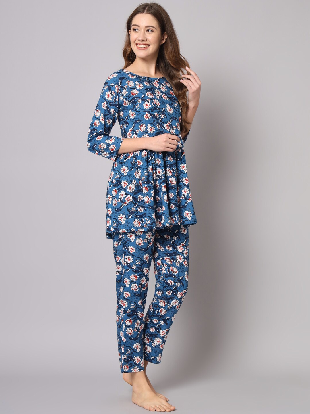 

KALINI Floral Printed Pure Cotton Night Suit, Blue