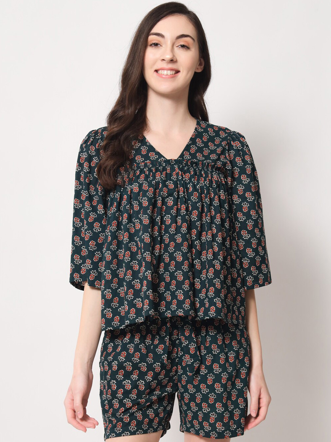 

KALINI Floral Printed Top With Shorts, Green