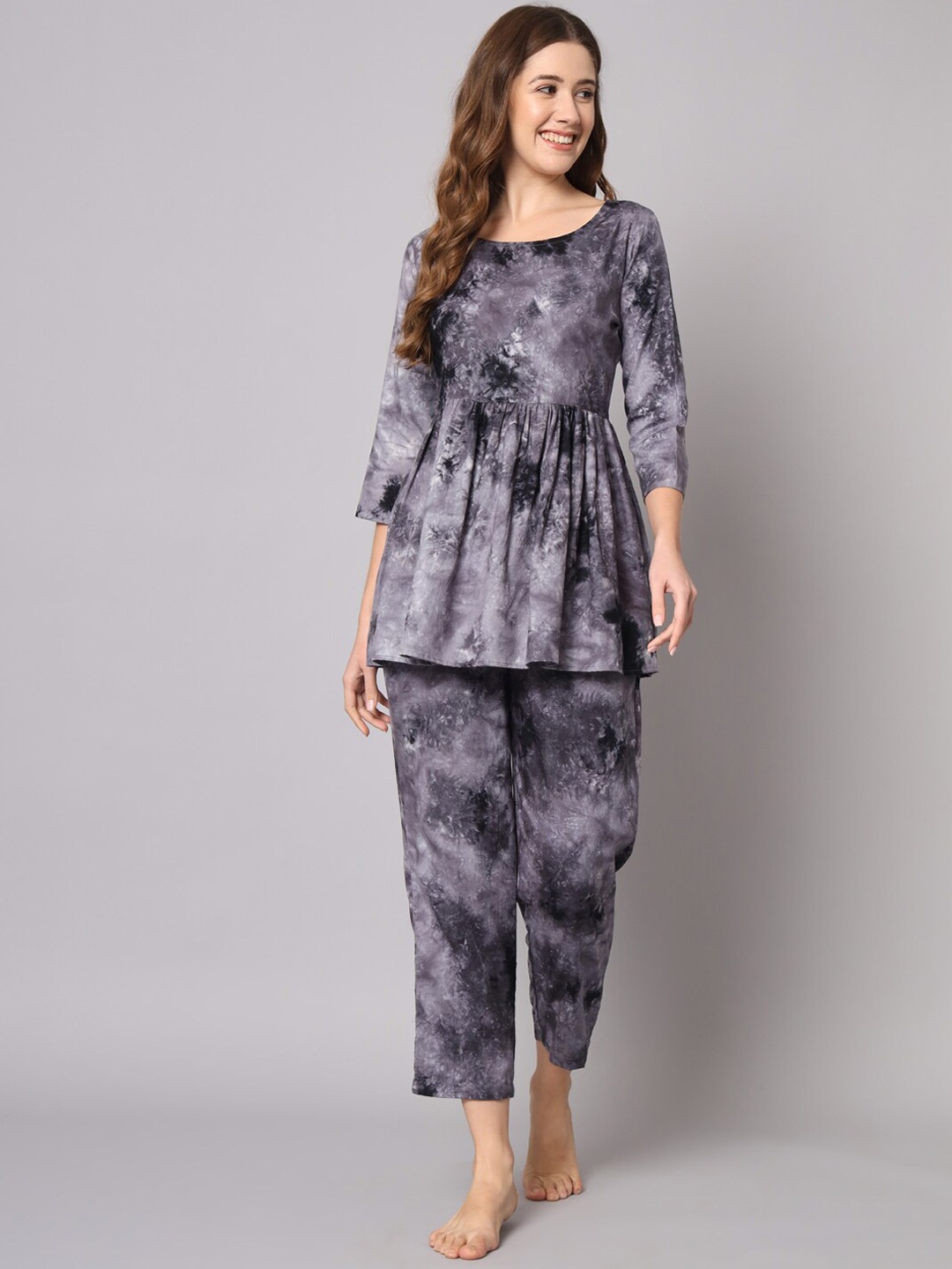 

KALINI Abstract Printed Round Neck Top With Pyjamas, Grey