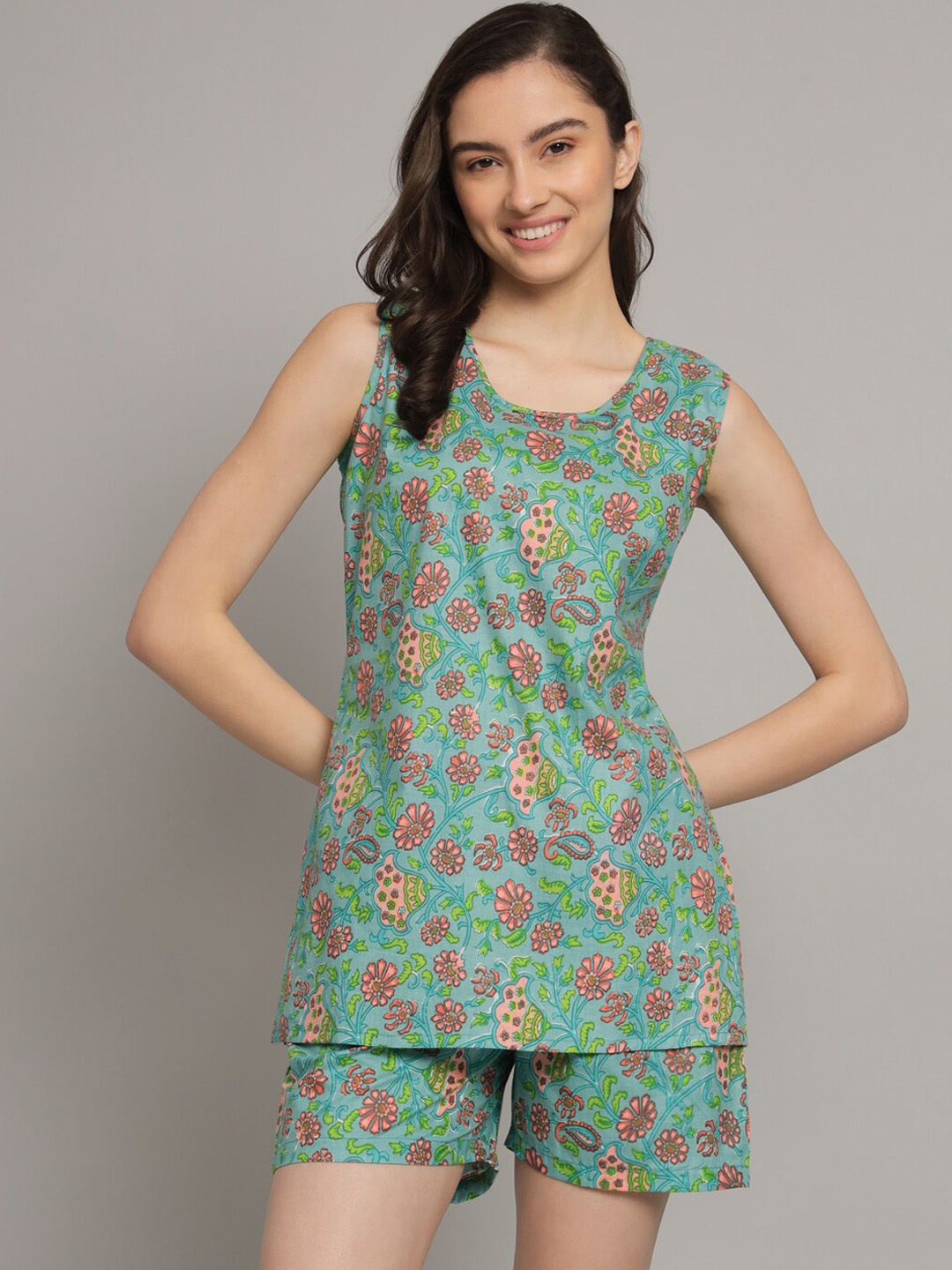 KALINI Round Neck Floral Printed Top With Shorts Co-Ords Set, Green