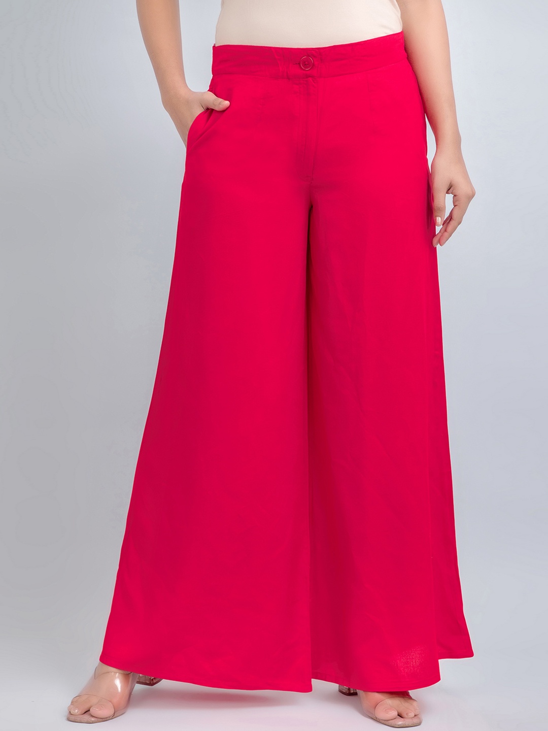 

SUTI Women Loose Fit Cotton Parallel Trousers, Red