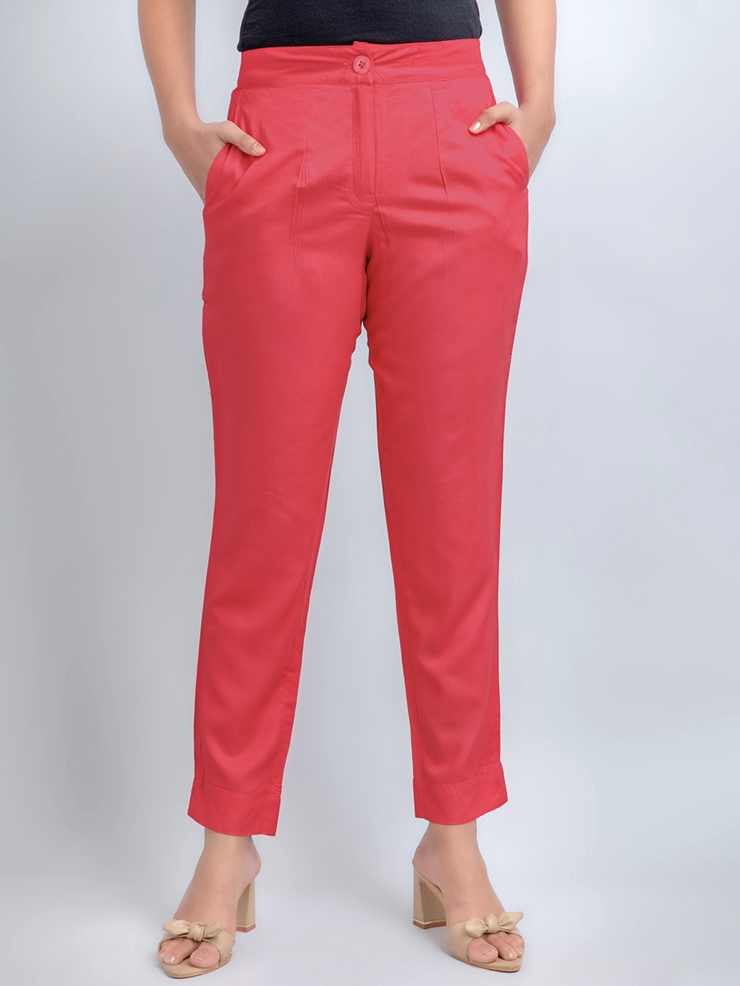 

SUTI Women Pink Trousers