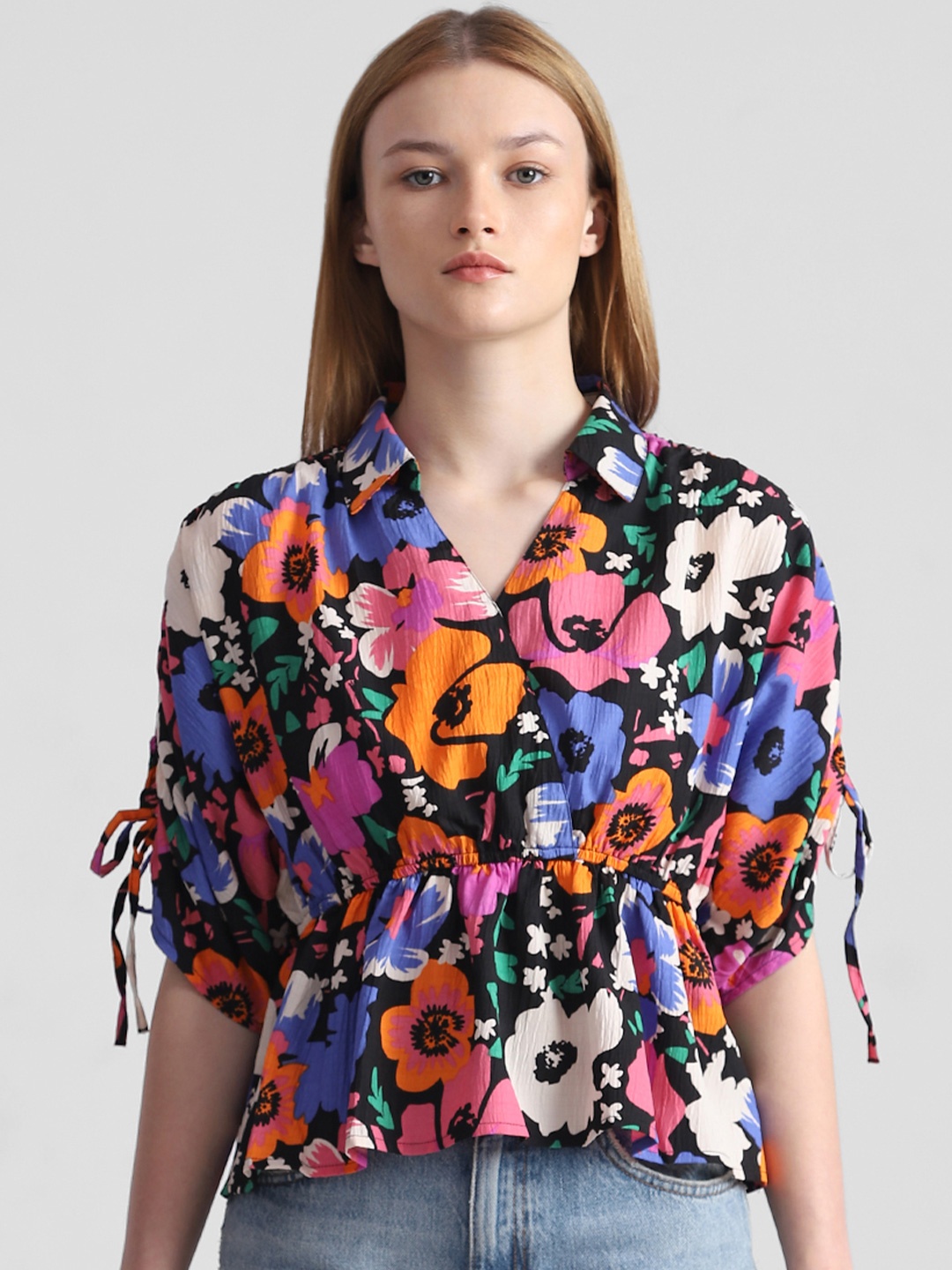 

ONLY Floral Printed Shirt Collar A -Line Top With Tie- Ups, Black