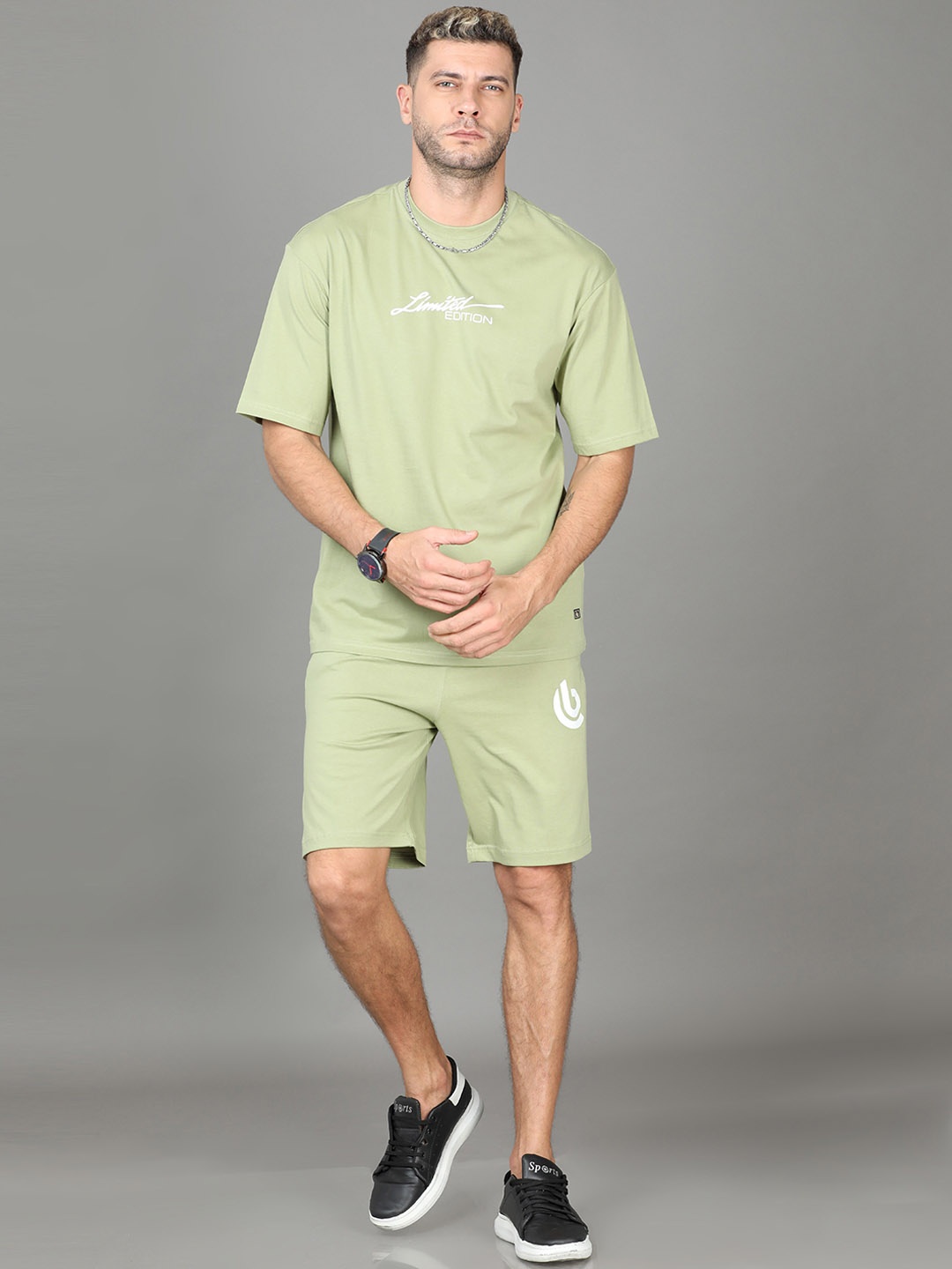 

Bushirt Round Neck Pure Cotton T-shirt With Shorts, Green