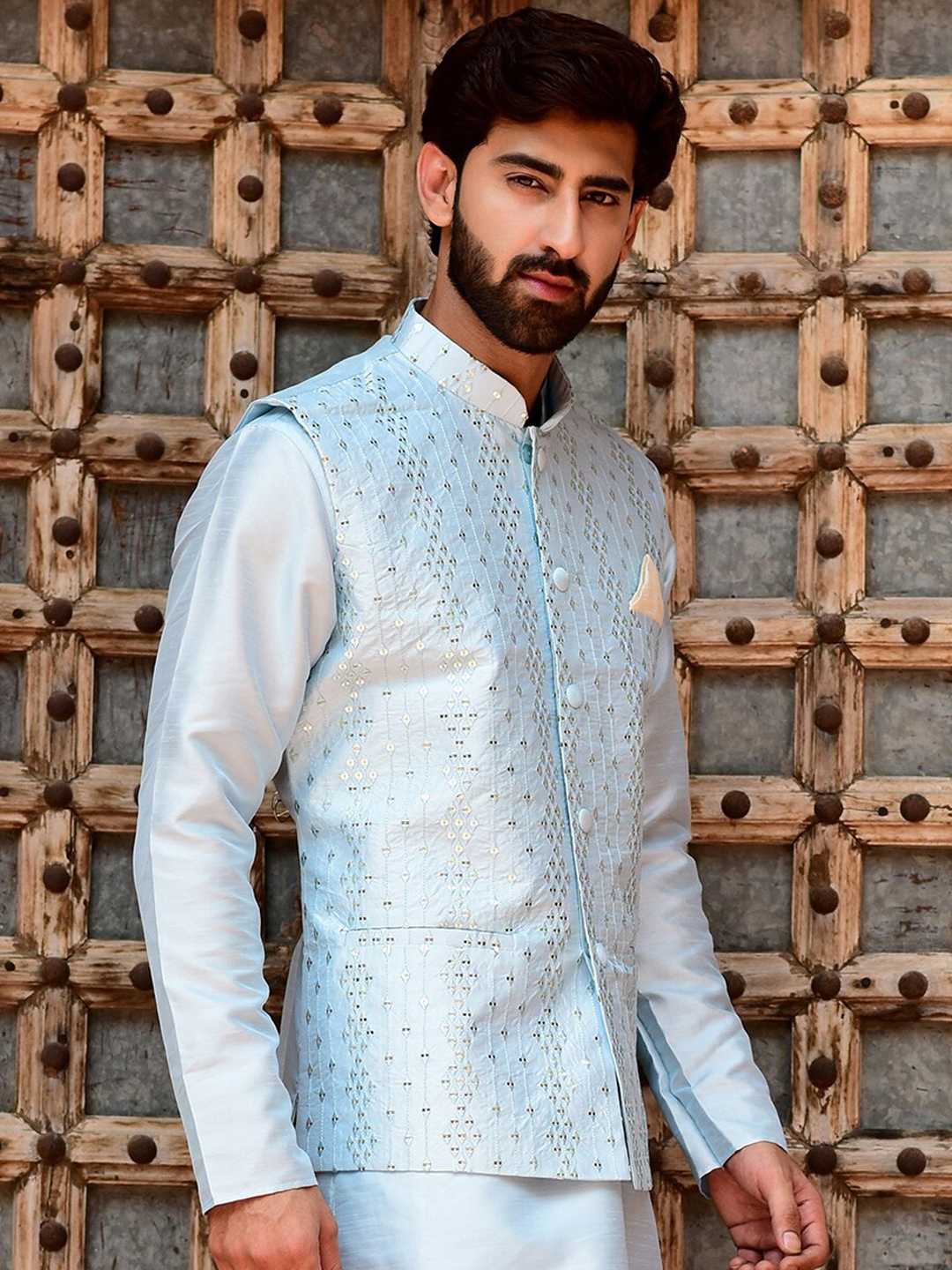 

HOUSE OF DEYANN Embroidered Nehru Jacket, Blue