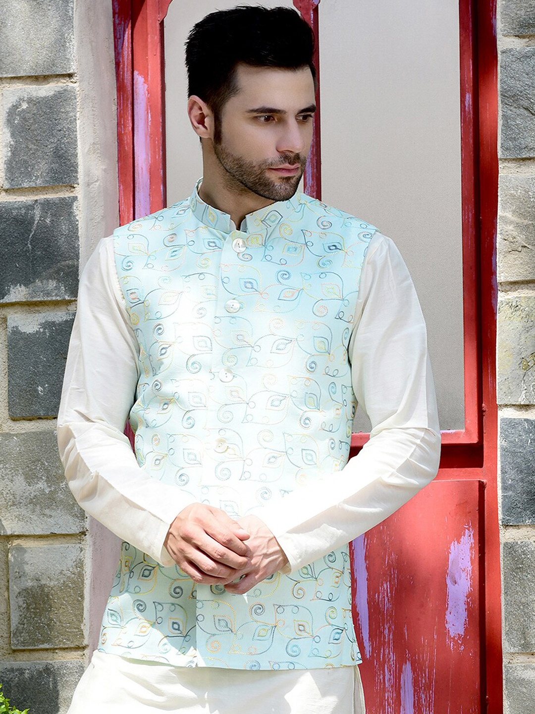 

HOUSE OF DEYANN Embroidered Nehru Pure Cotton Jacket, Blue