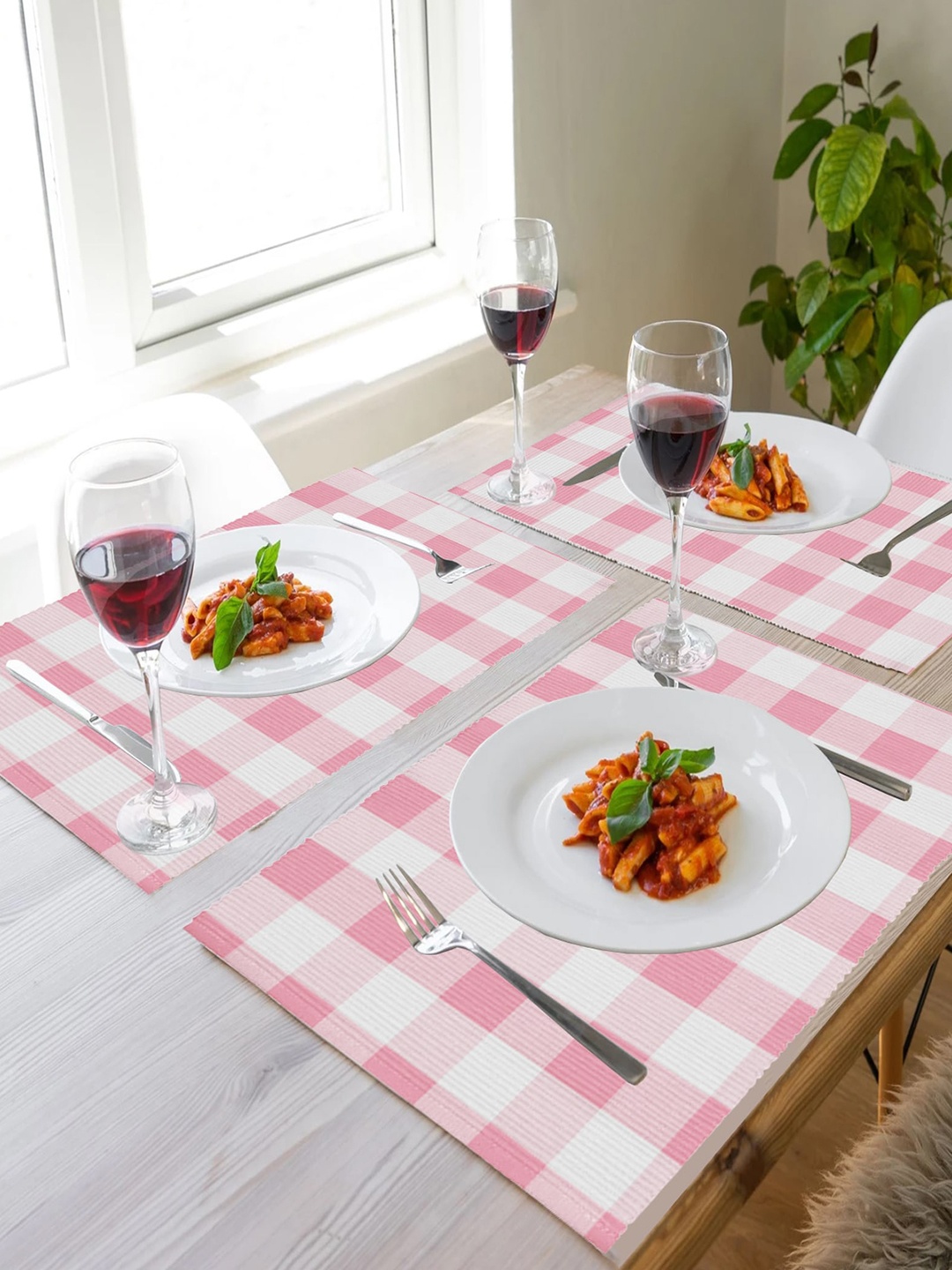 

Lushomes 4 Pieces Pink & White Checked Pure Cotton Table Placemats