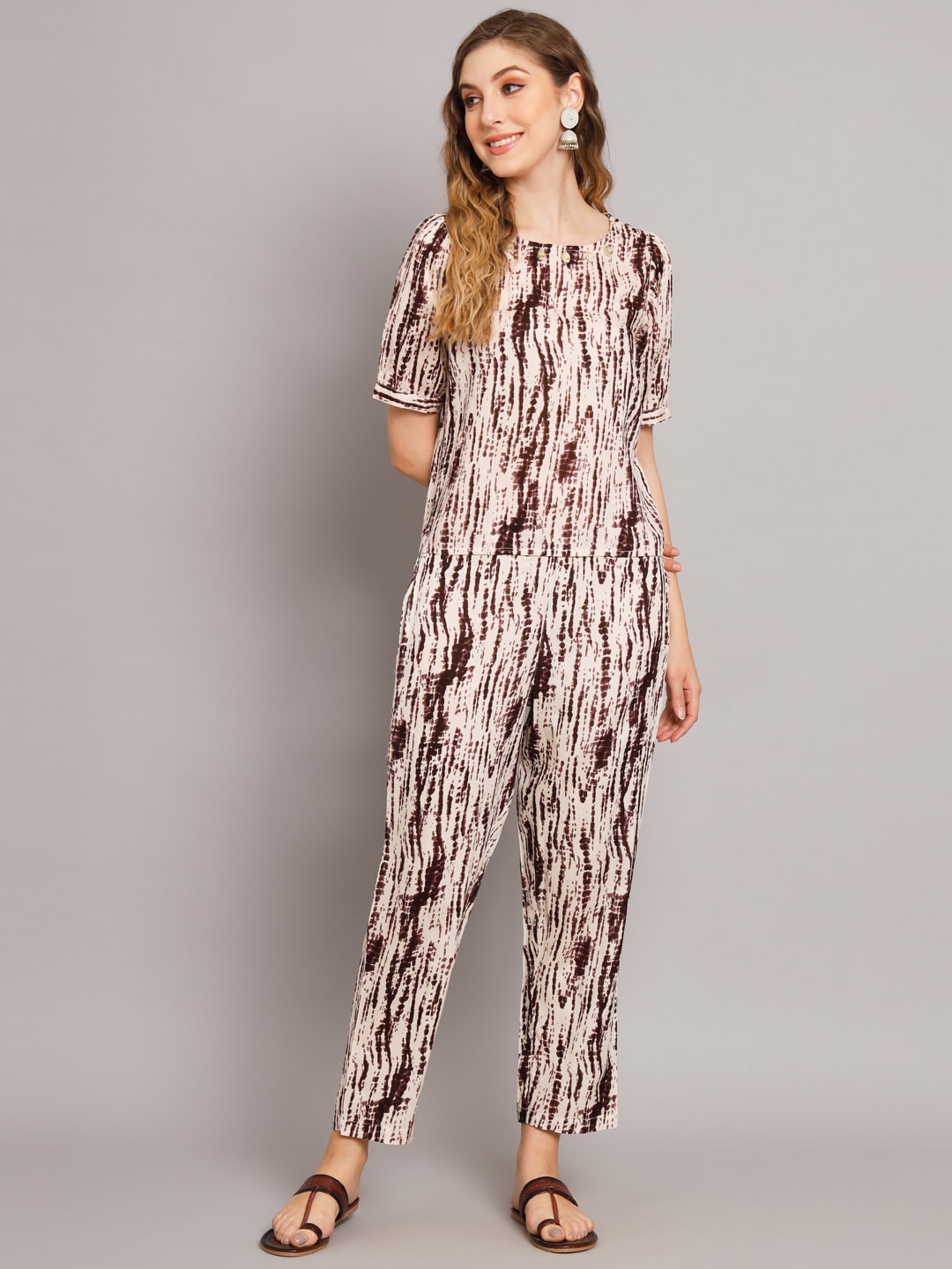 

DECKEDUP Tie & Dyed Round Neck Top, Beige