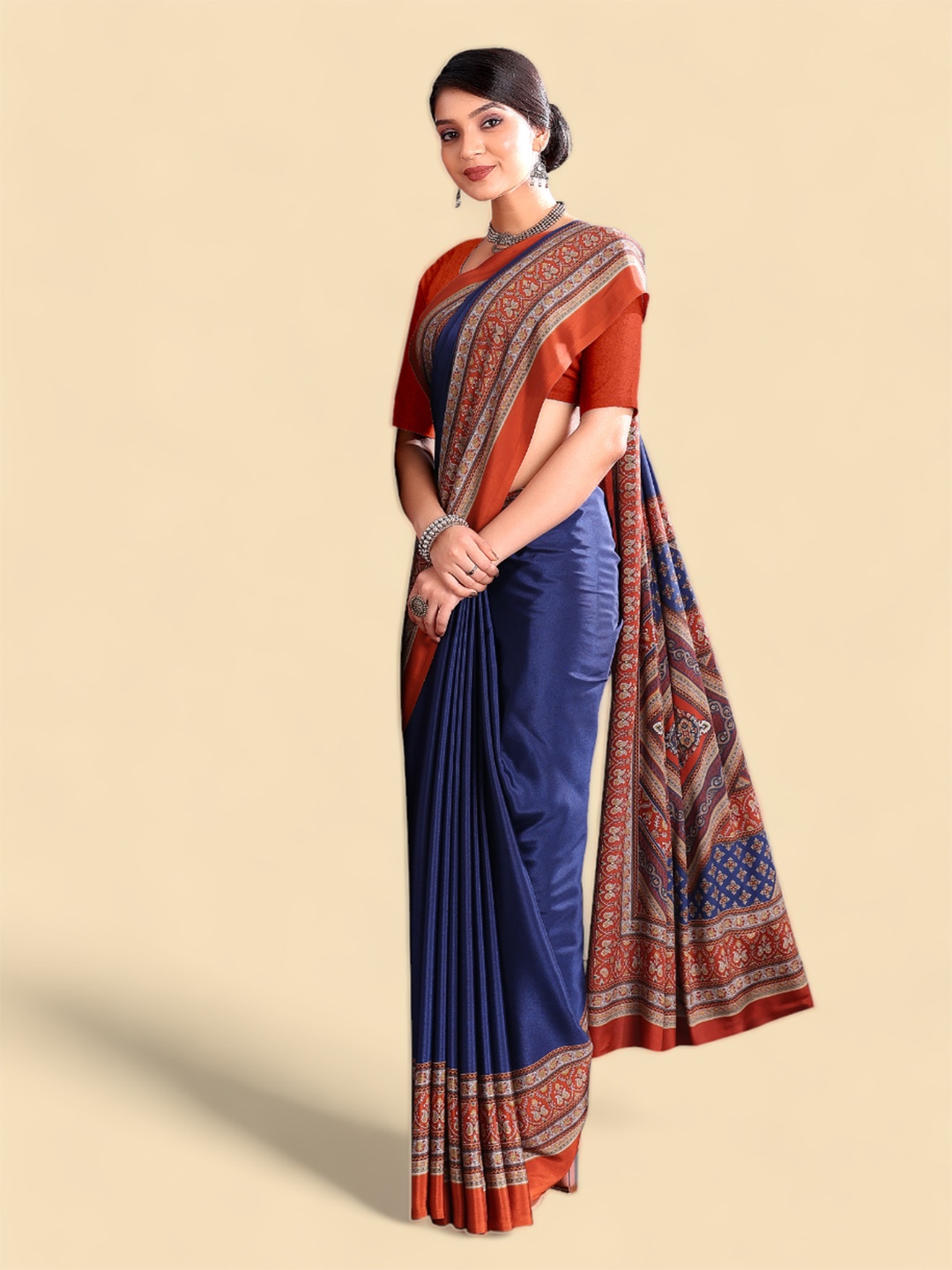 

Kasak Ethnic Motifs Printed Poly Crepe Saree, Blue