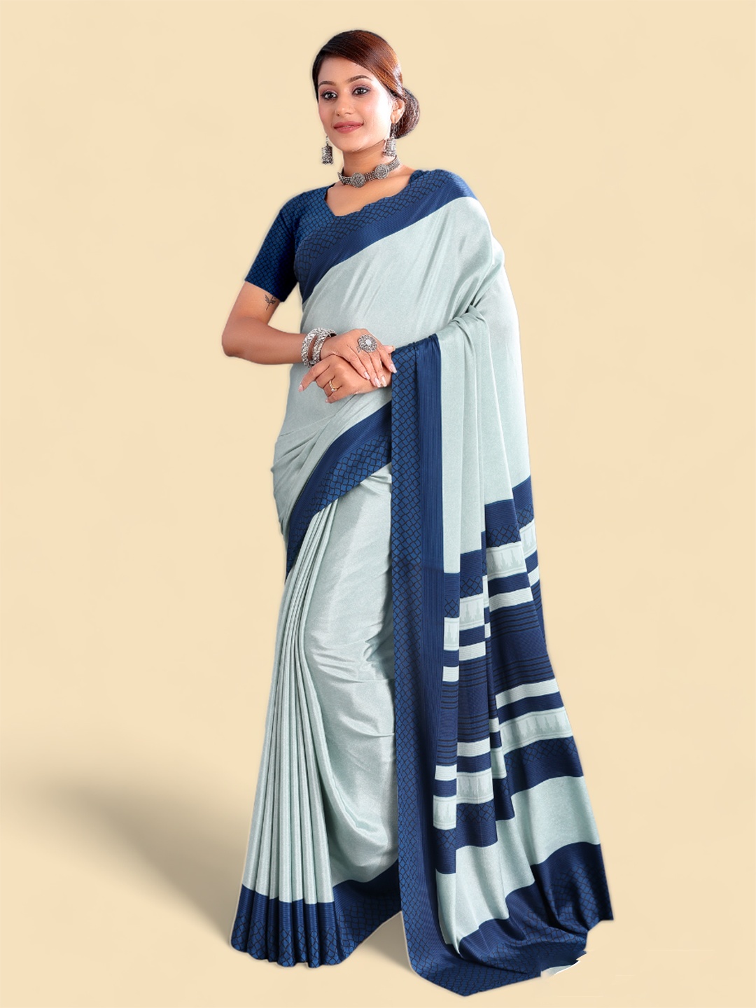 

Kasak Crepe Silk Saree, Blue