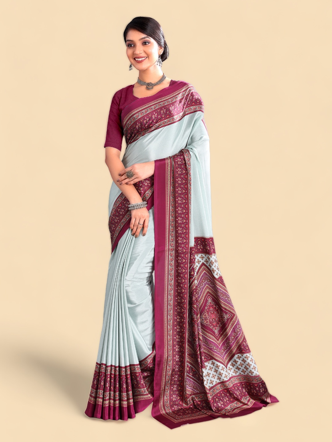 

Kasak Ethnic Motifs Printed Poly Crepe Saree, Grey