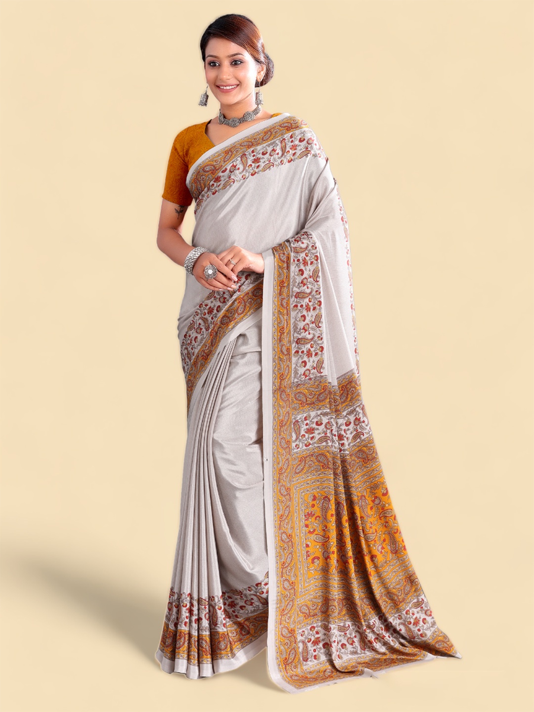 

Kasak Ethnic Motifs Printed Poly Crepe Saree, Off white