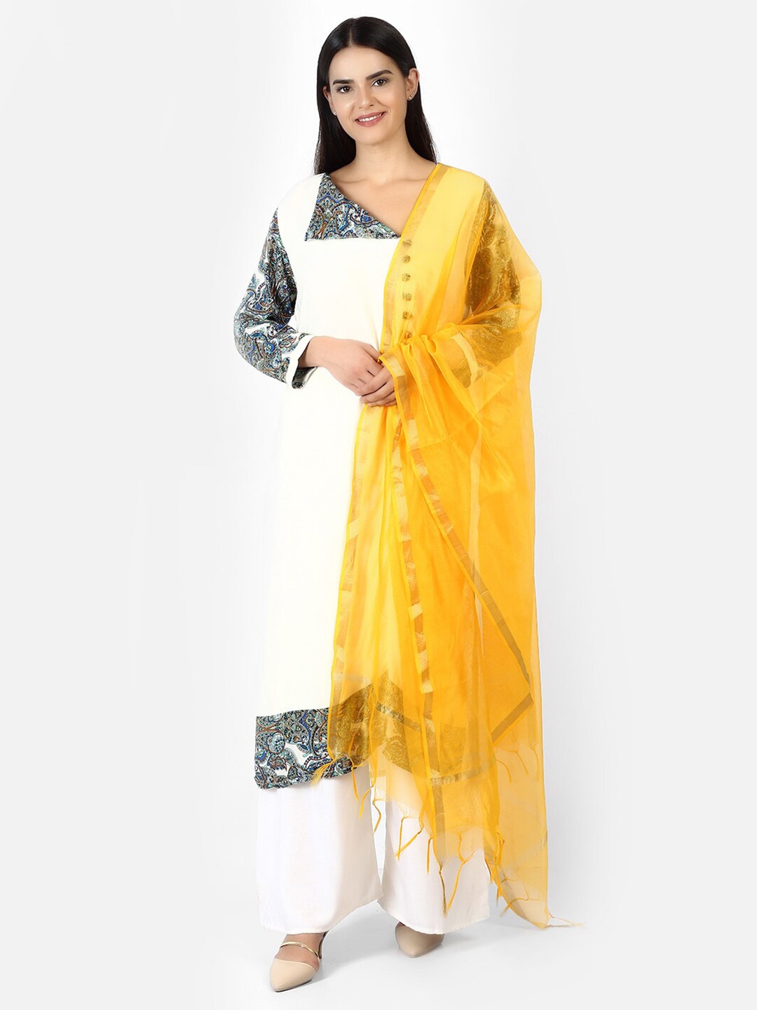 

amraoo Art Silk Zari Tasseled Dupatta, Yellow