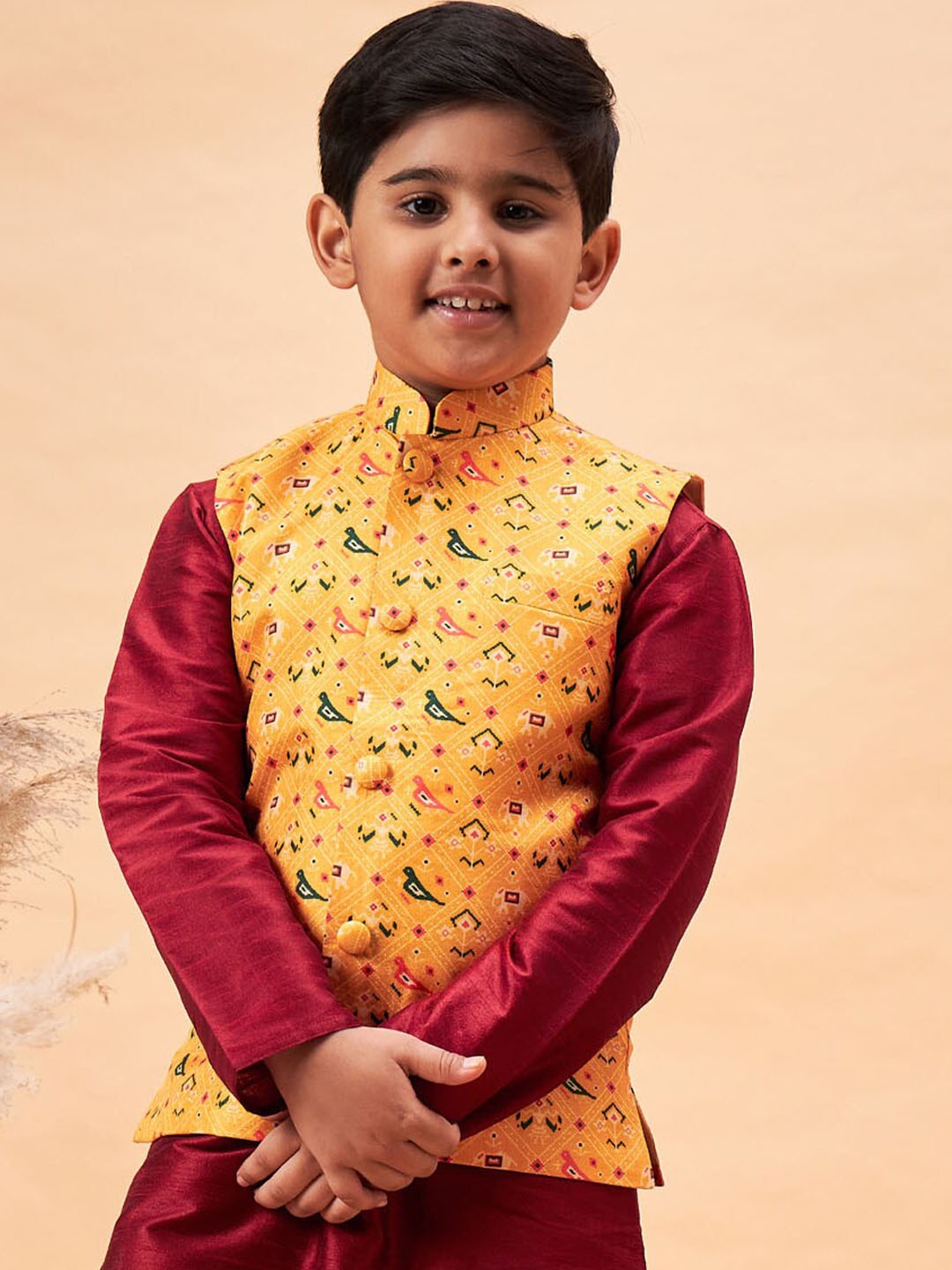 

VASTRAMAY Boys Printed Nehru Jacket, Yellow