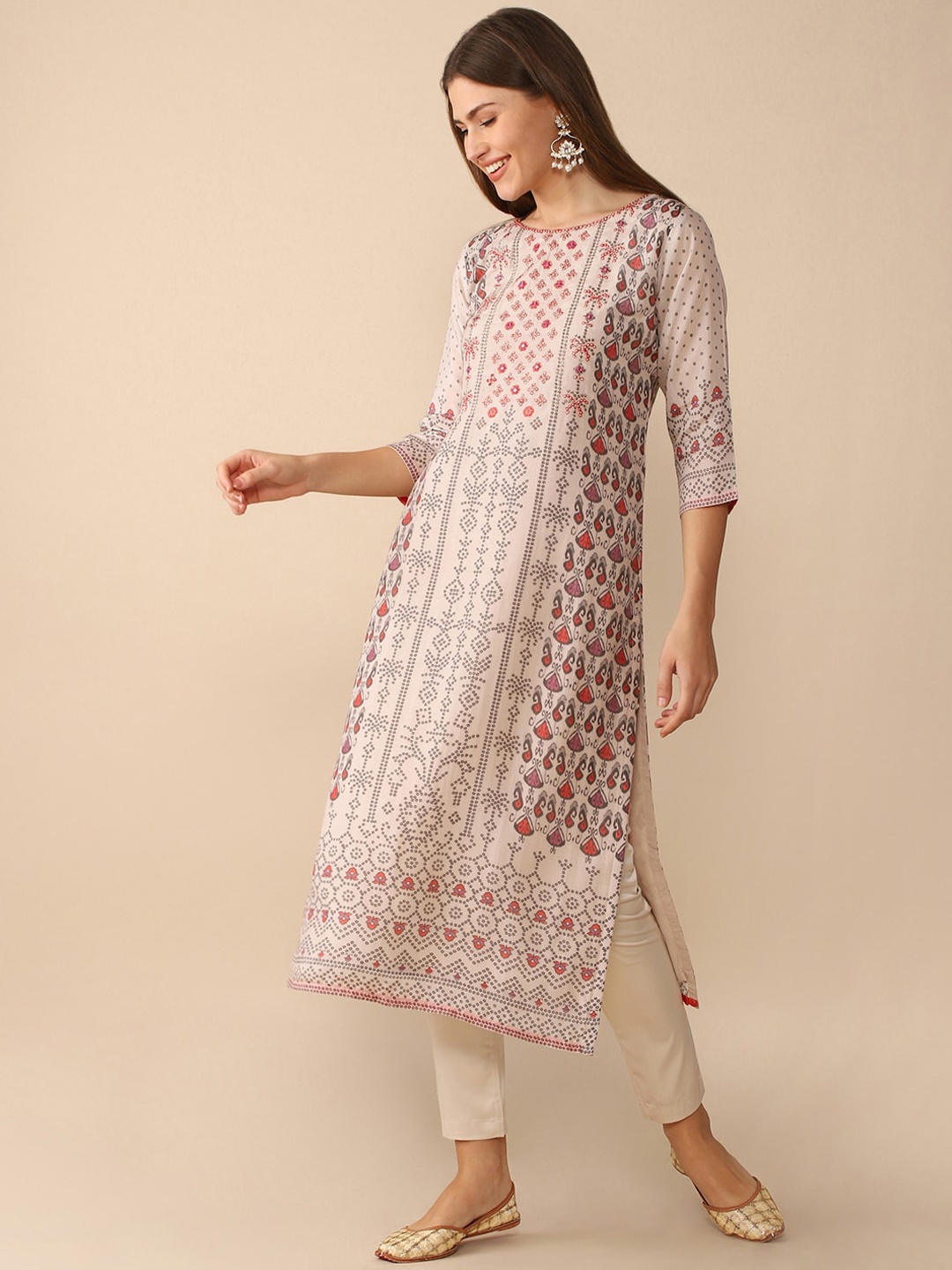 

House Of Dharaa Floral Embroidered Keyhole Neck Sequinned Cotton Silk Kurta, White