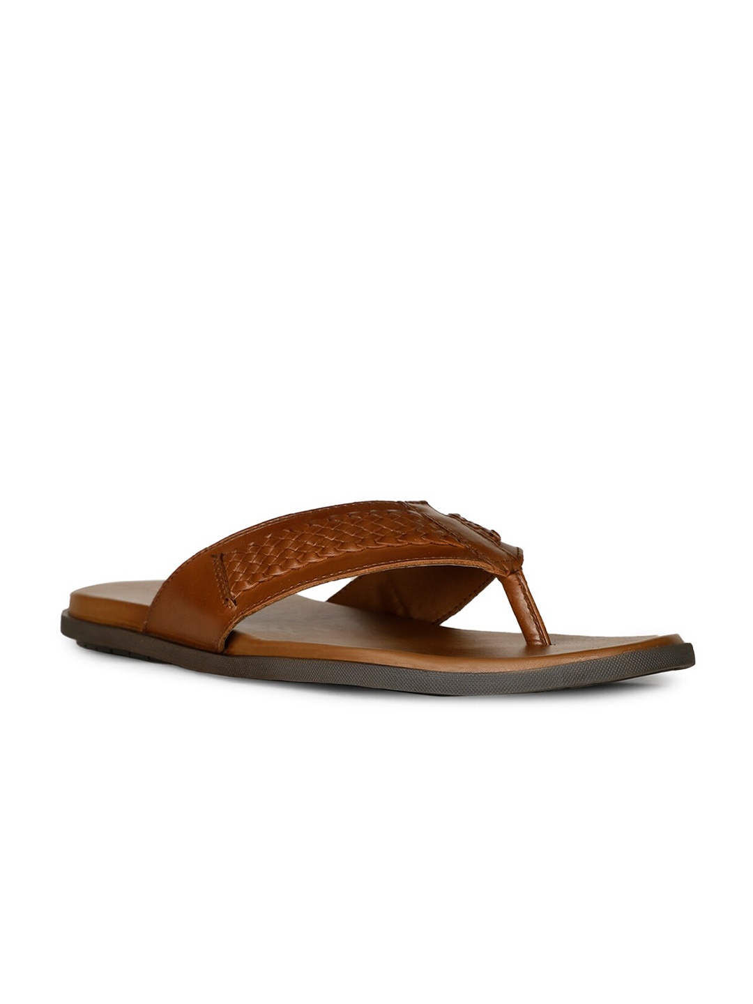 

Bata Men Textured Thong Flip-Flops, Tan