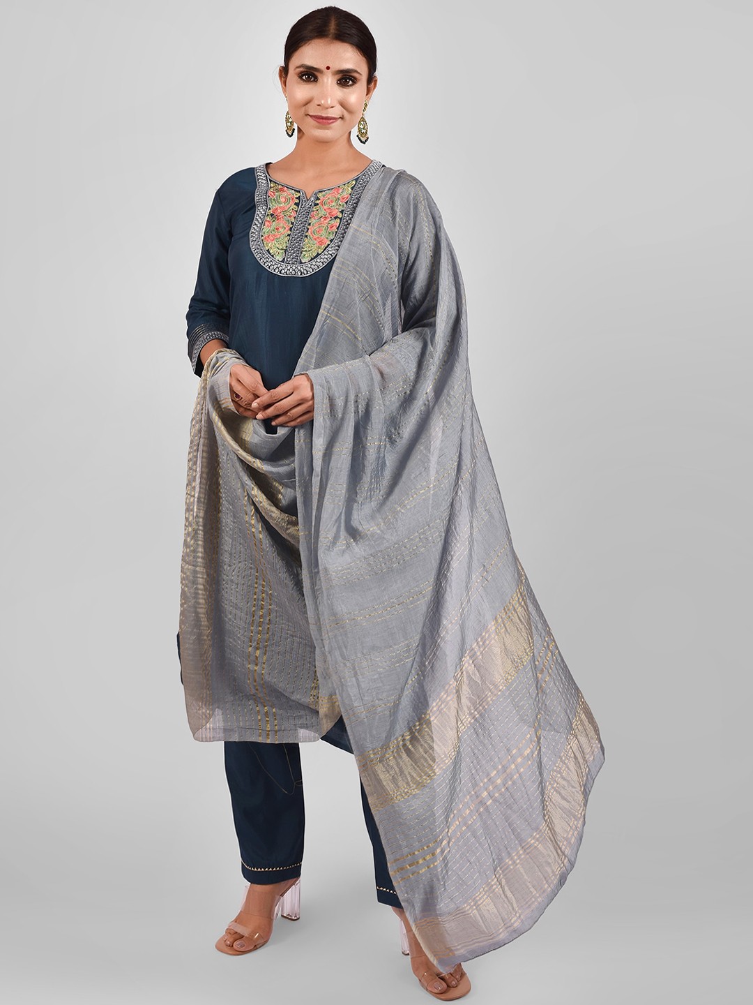 

STYLE SAMSARA Yoke Design Embroidered Thread Work Kurta With Trousers & With Dupatta, Blue