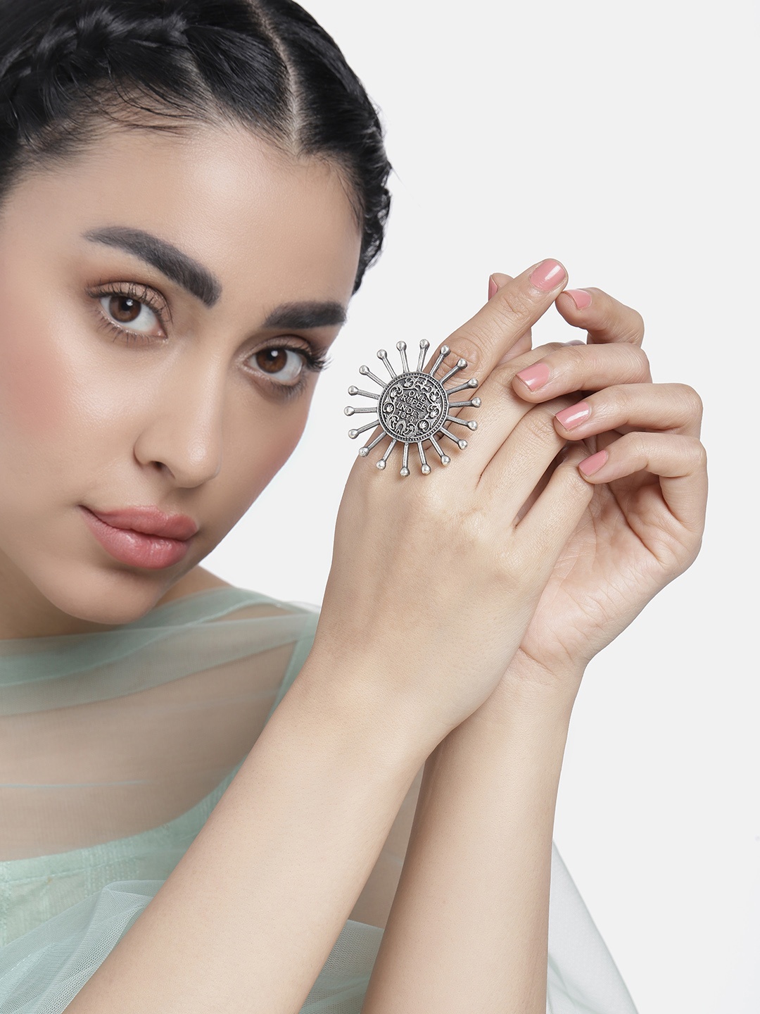 

LAIDA Silver-Plated Oxidised Adjustable Finger Ring