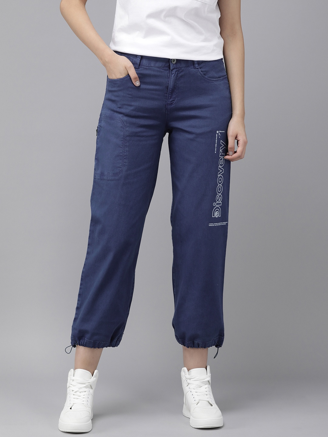 

The Roadster Life Co. Women Typography Printed Joggers, Blue