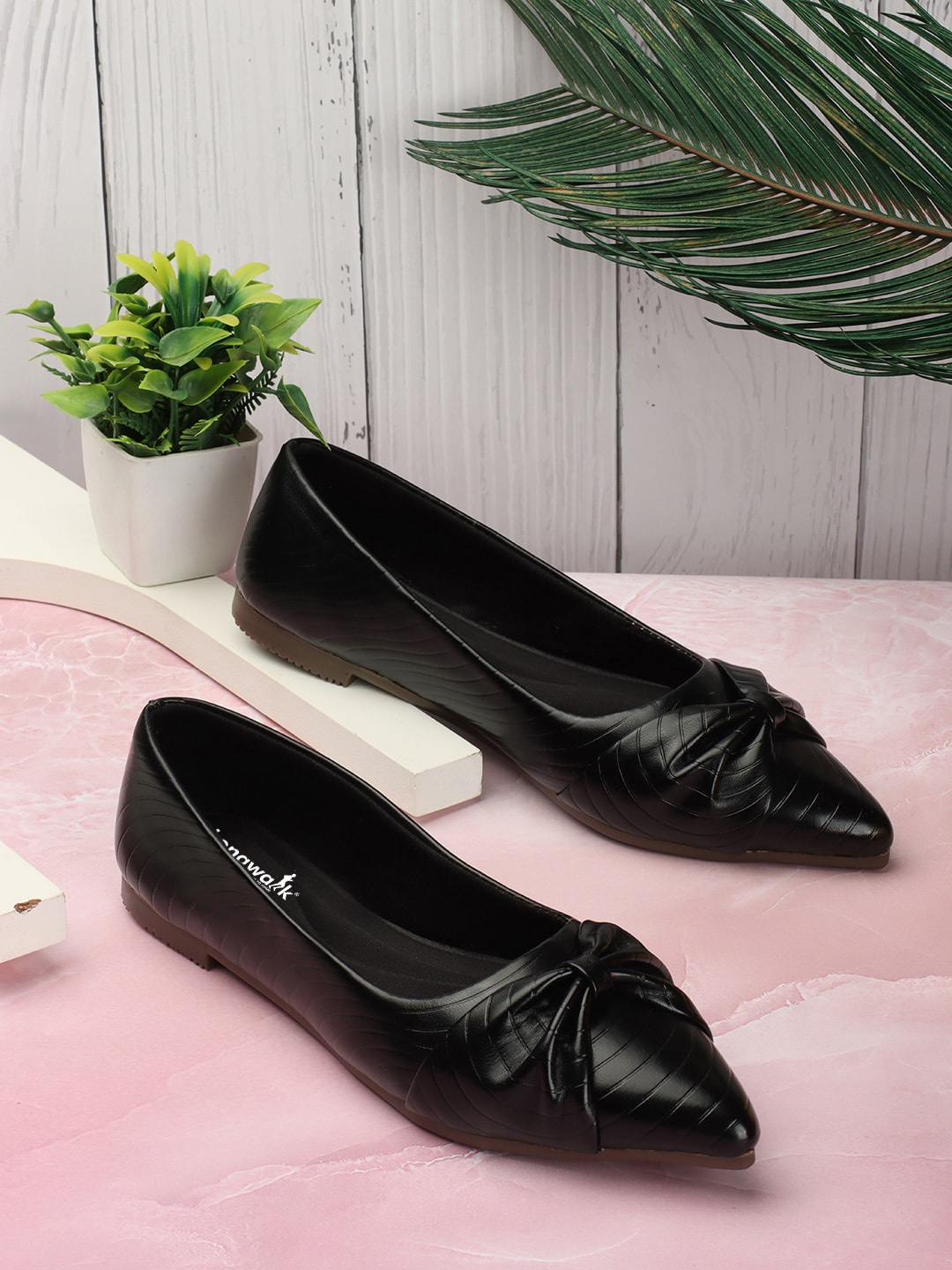 

Longwalk Pointed Toe Textured Ballerinas With Bows, Black