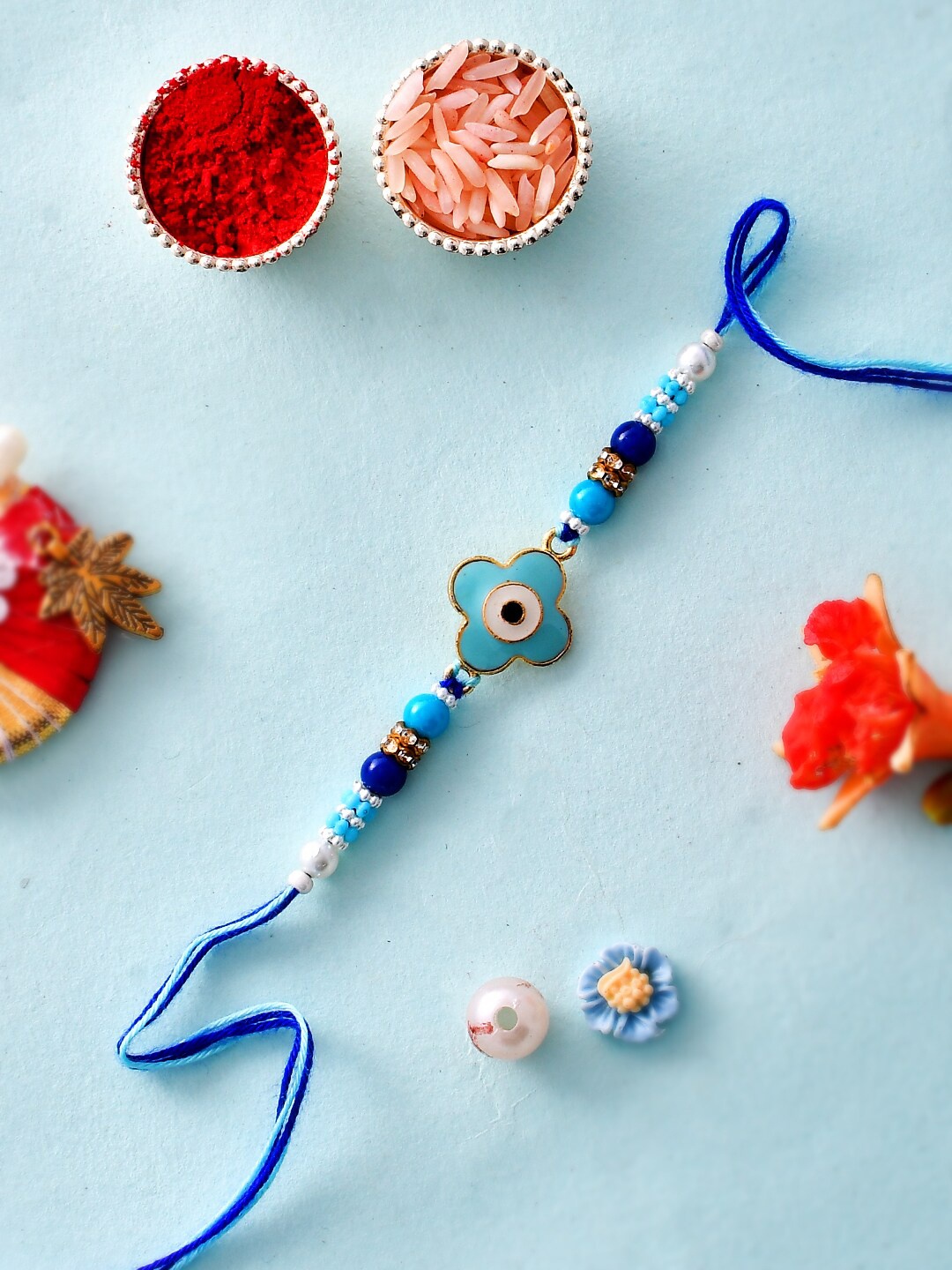 

Aapno Rajasthan Men Crystals-Studded & Beaded Rakhi, Blue