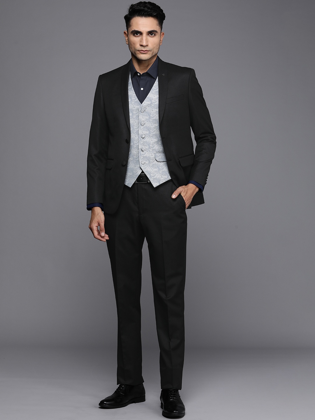 

Louis Philippe Slim-Fit Single-Breasted Three-Piece Formal Suit, Black