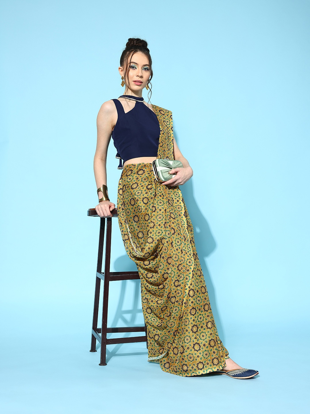 

Ahalyaa Ethnic Motifs Poly Chiffon Saree, Mustard