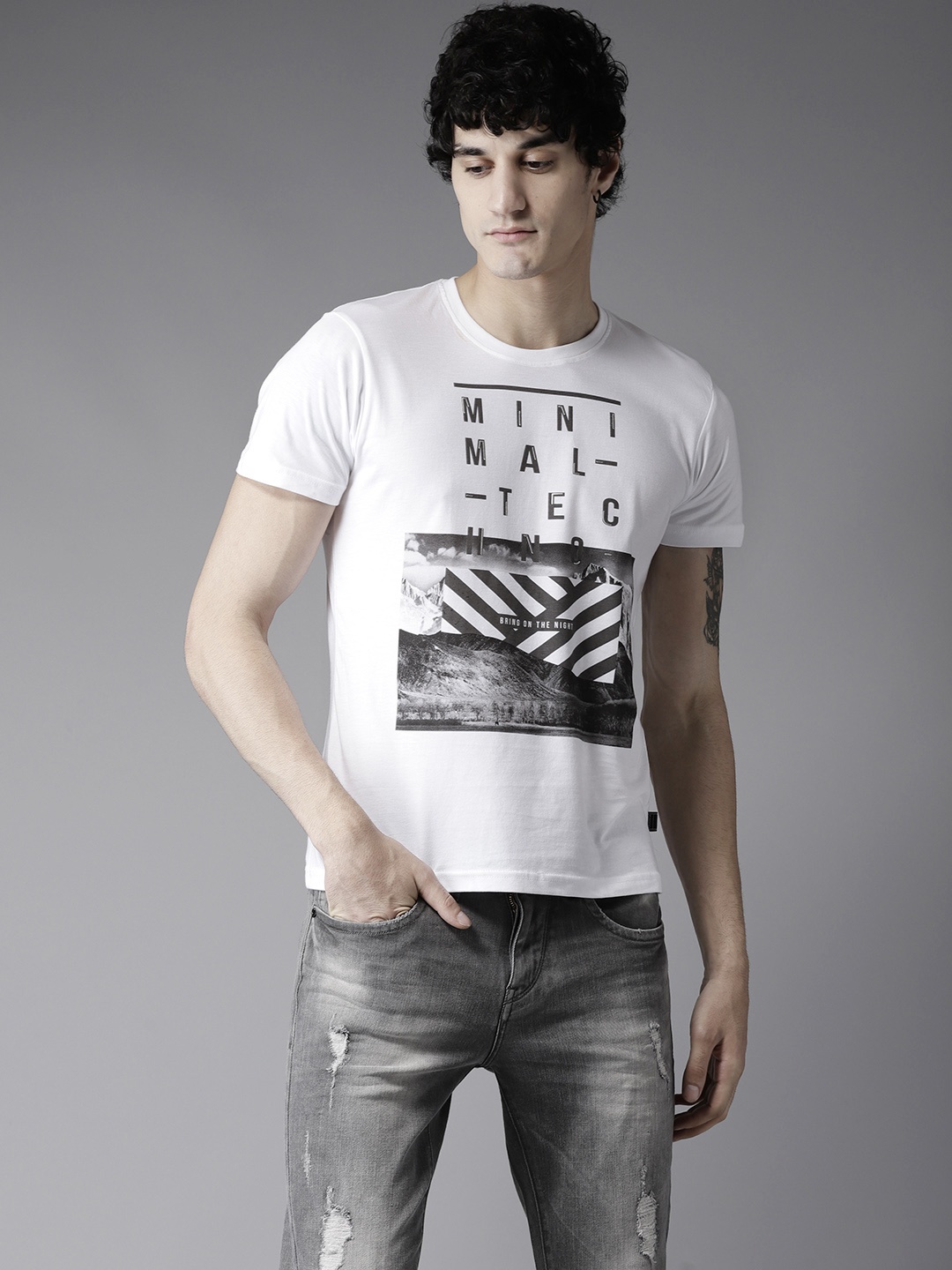 

Flying Machine Men White Printed Round Neck Pure Cotton T-shirt