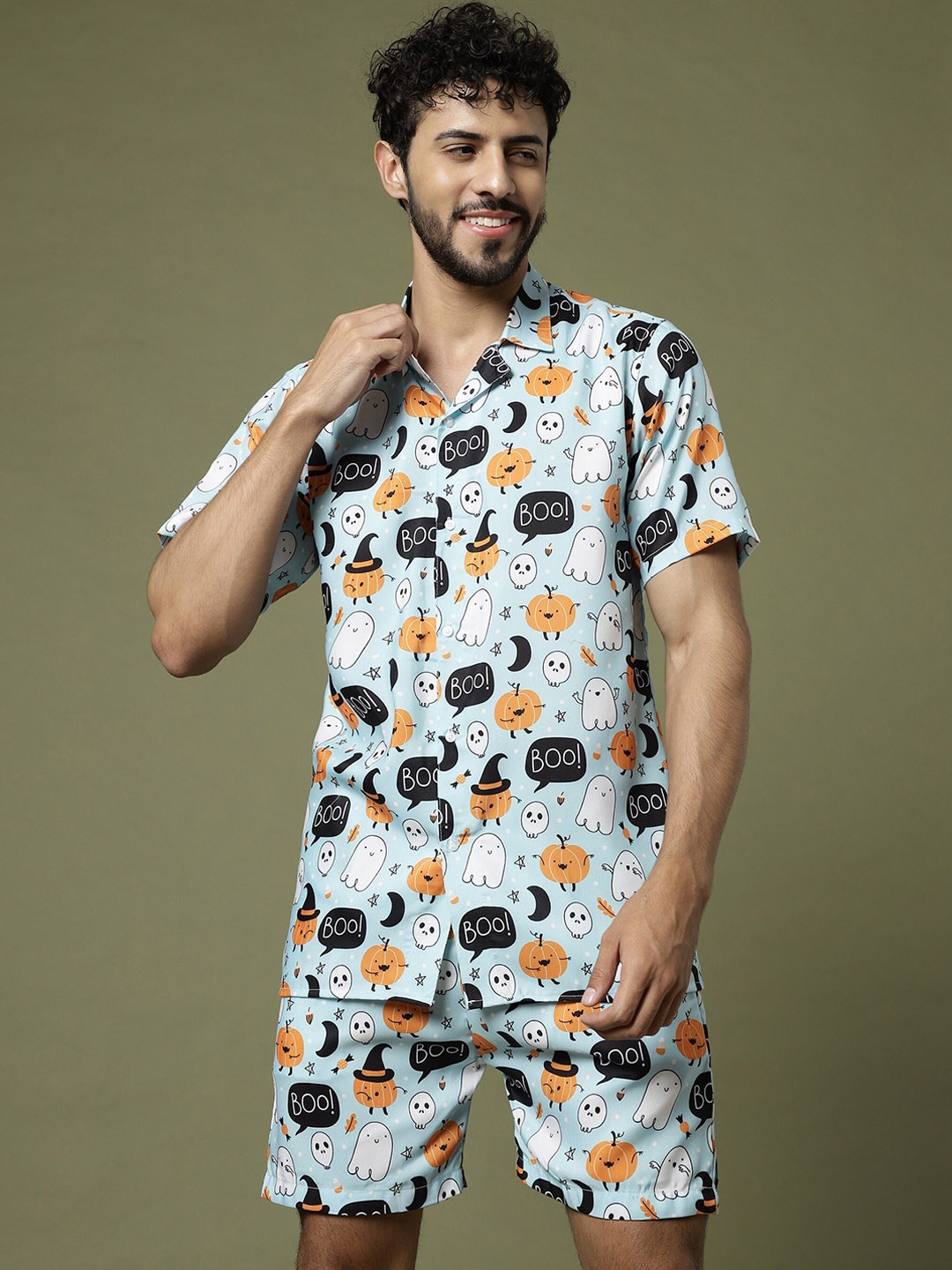 

Vrundavan ethics Conversational Printed Shirt & Shorts, Blue