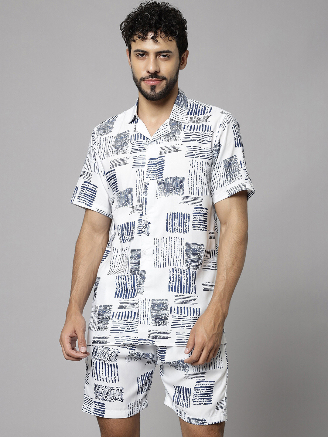 

Vrundavan ethics Abstract Printed Shirt With Shorts, White
