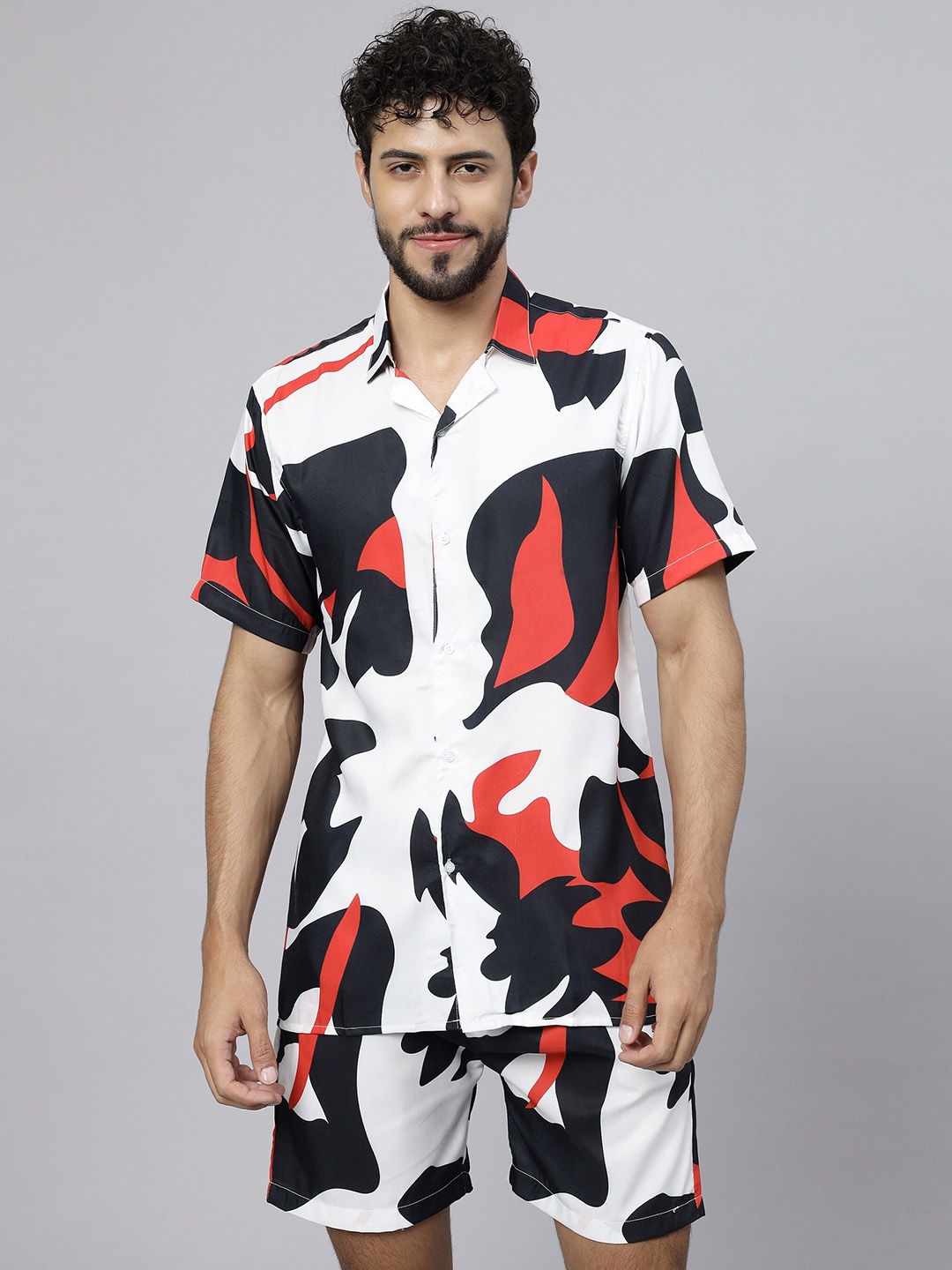 

Vrundavan ethics Printed Shirt With Shorts Co-Ords, White