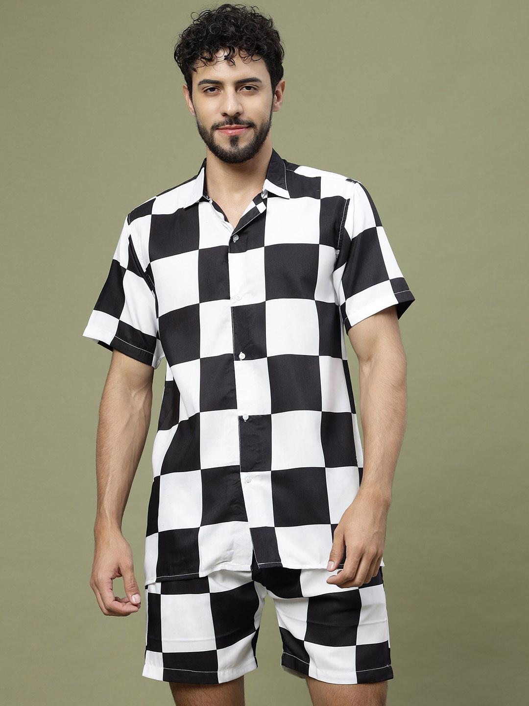 

Vrundavan ethics Checked Short Sleeves Shirt & Shorts, White