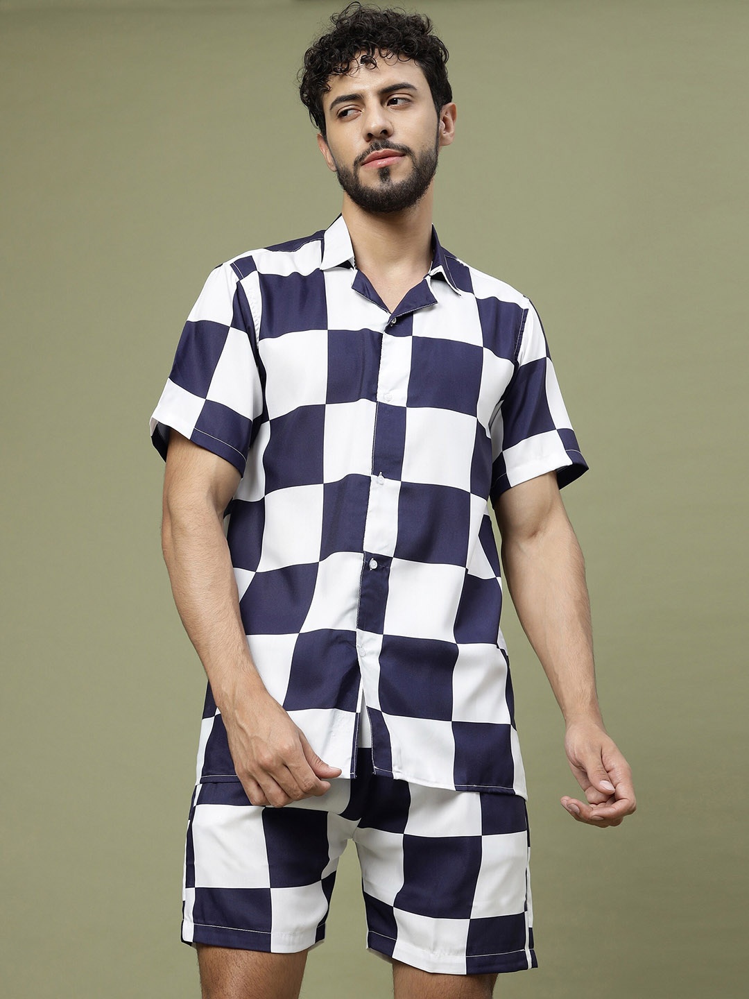 

Vrundavan ethics Checked Shirt & Shorts, Navy blue