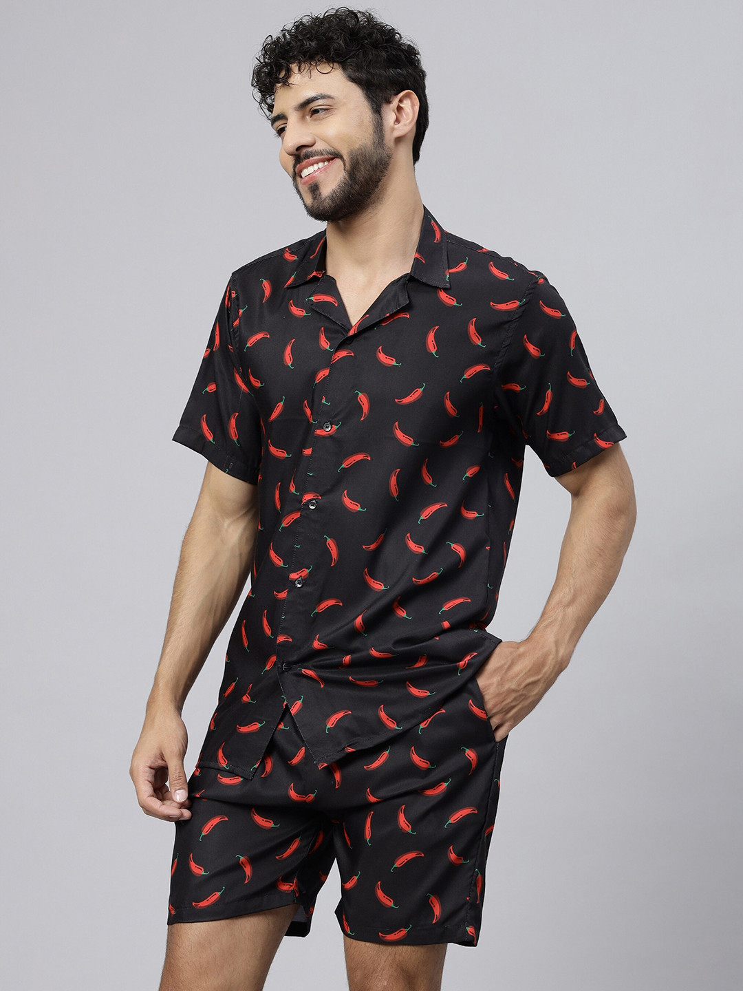 

Vrundavan ethics Abstract Printed Shirt & Shorts, Black