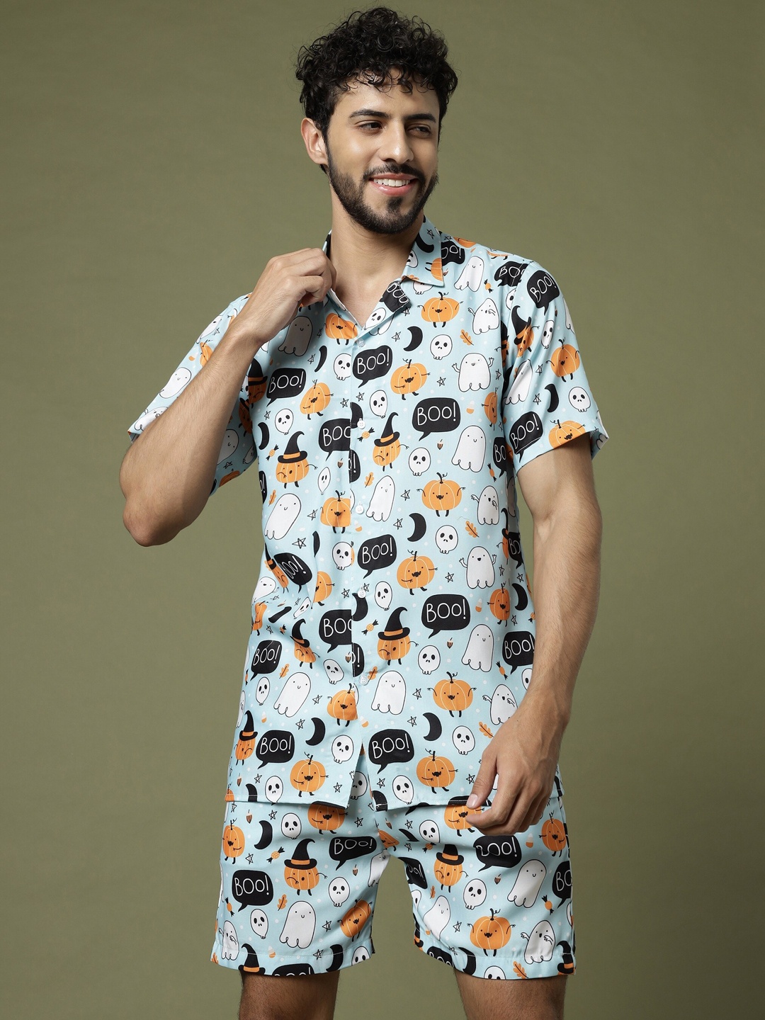 

Vrundavan ethics Comic Printed Shirt & Shorts, Turquoise blue