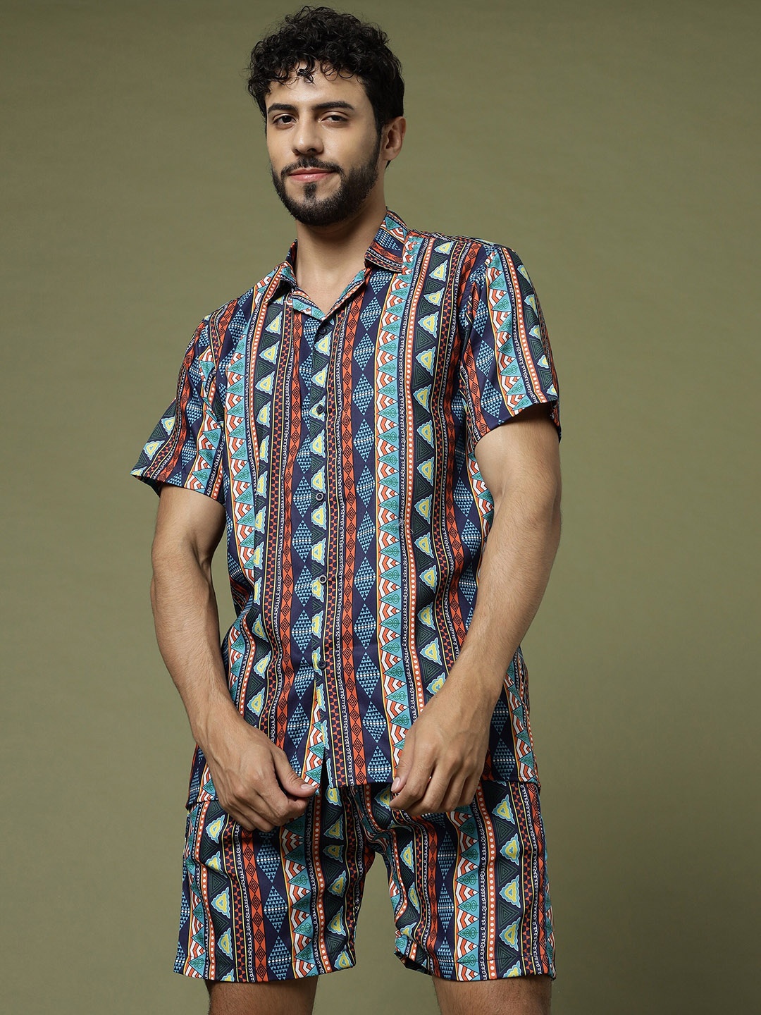

Vrundavan ethics Ethnic Printed Shirt & Shorts, Navy blue